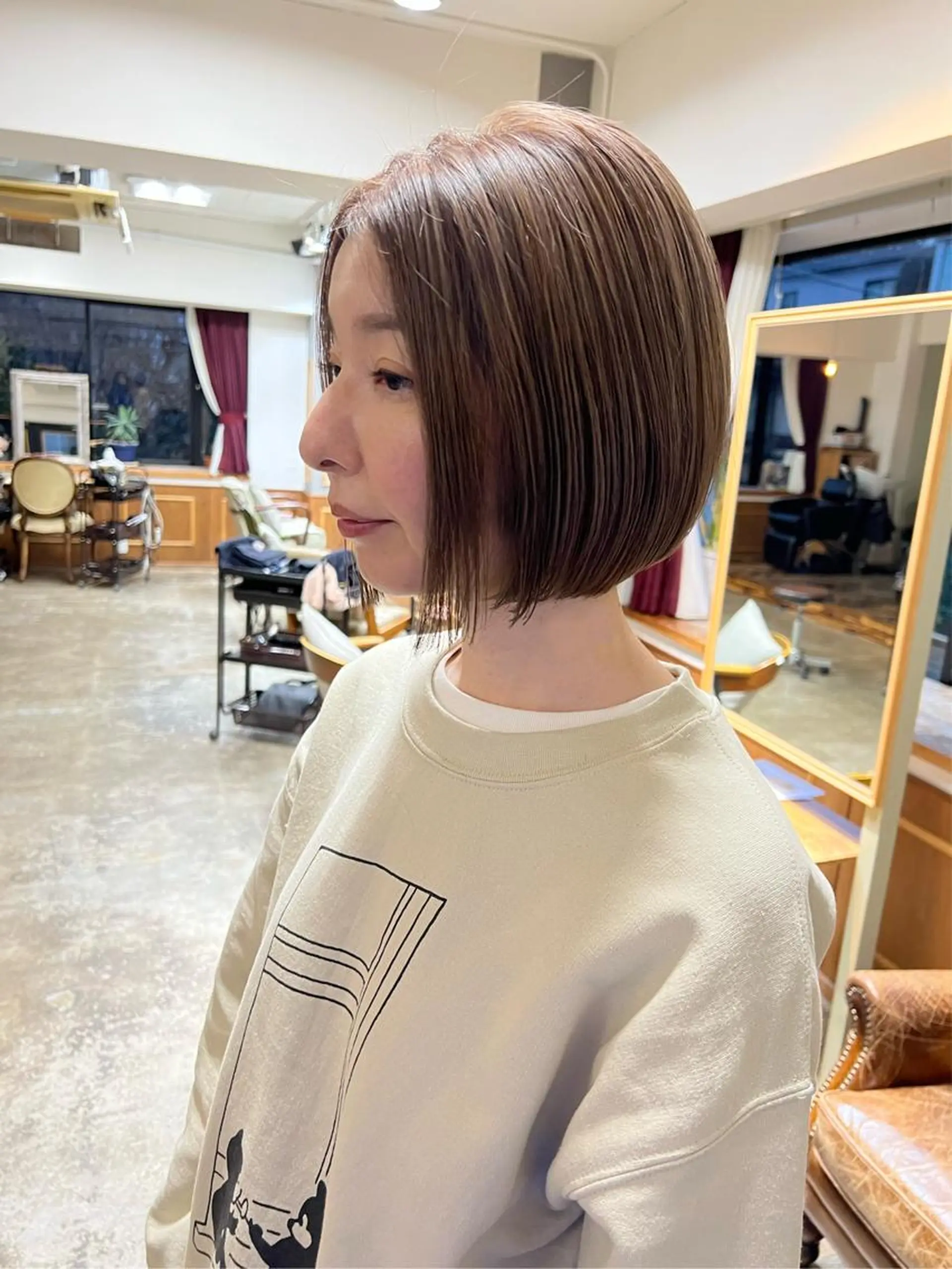 ショート カラー ベージュカラー 透明感カラー カット ヘアカラー トリートメント takada kohのヘアスタイル