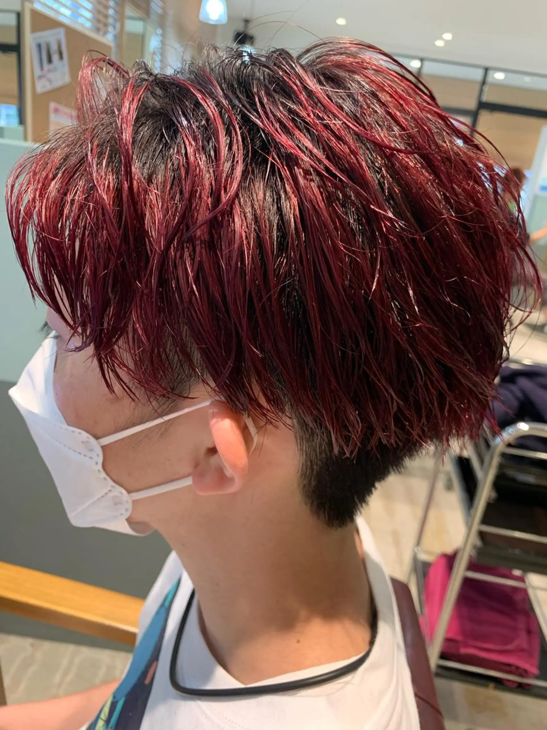 ショート メンズ カット ヘアカラー メンズスタイル 櫻井康太のヘアスタイル