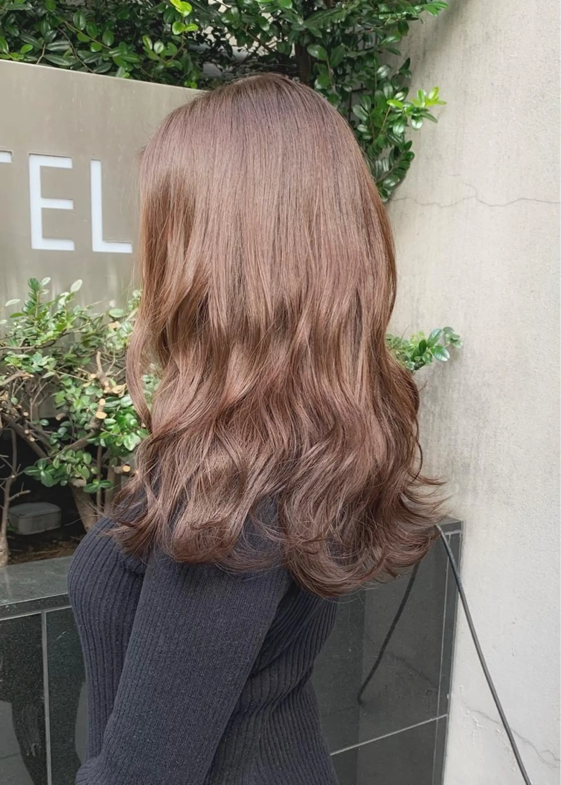 セミロング カラー ベージュカラー ピンクカラー ピンクベージュ 矢野 晃平のヘアスタイル