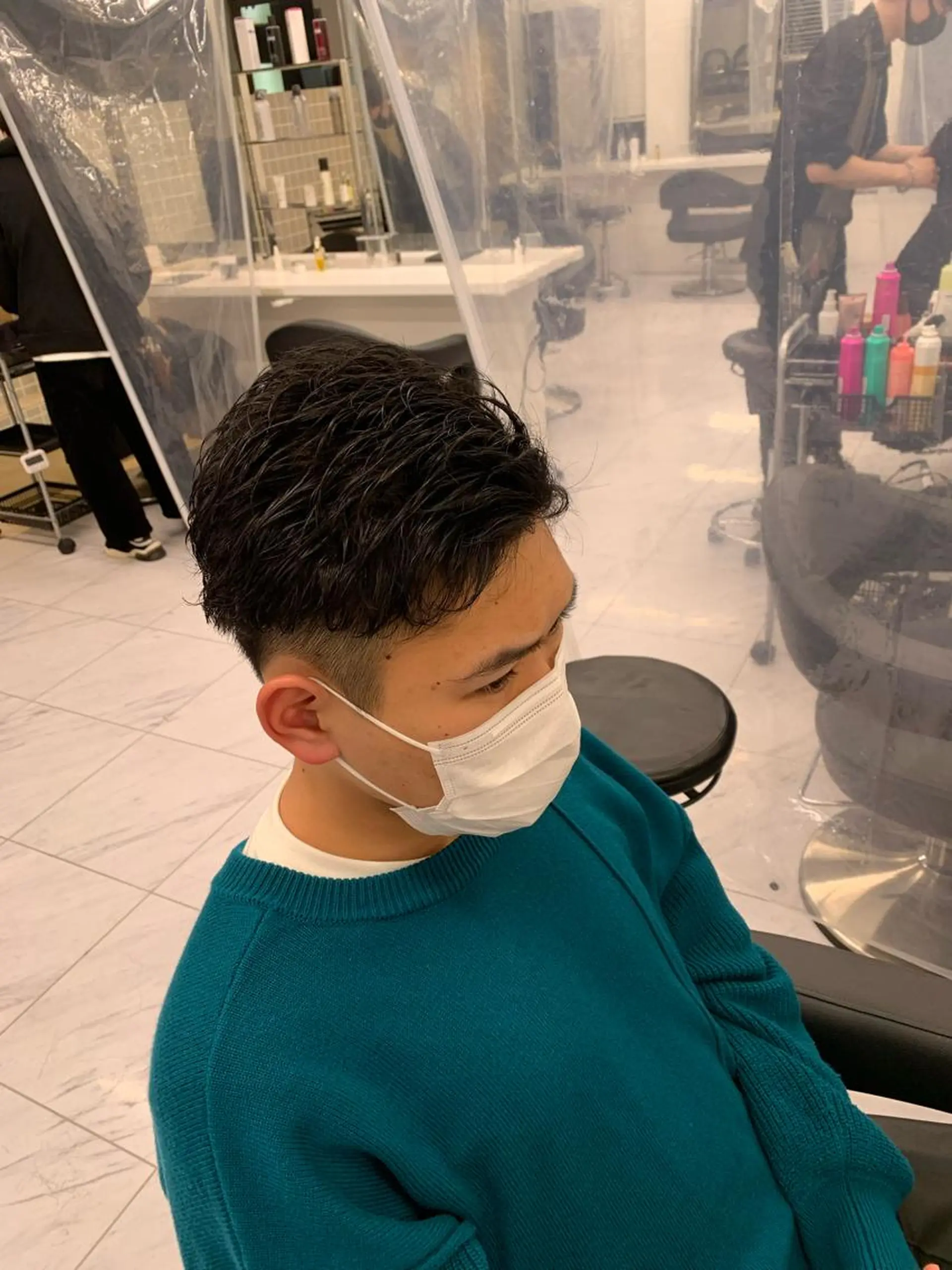 ショート カラー パーマ メンズ メンズパーマ特化 TAIGAのヘアスタイル