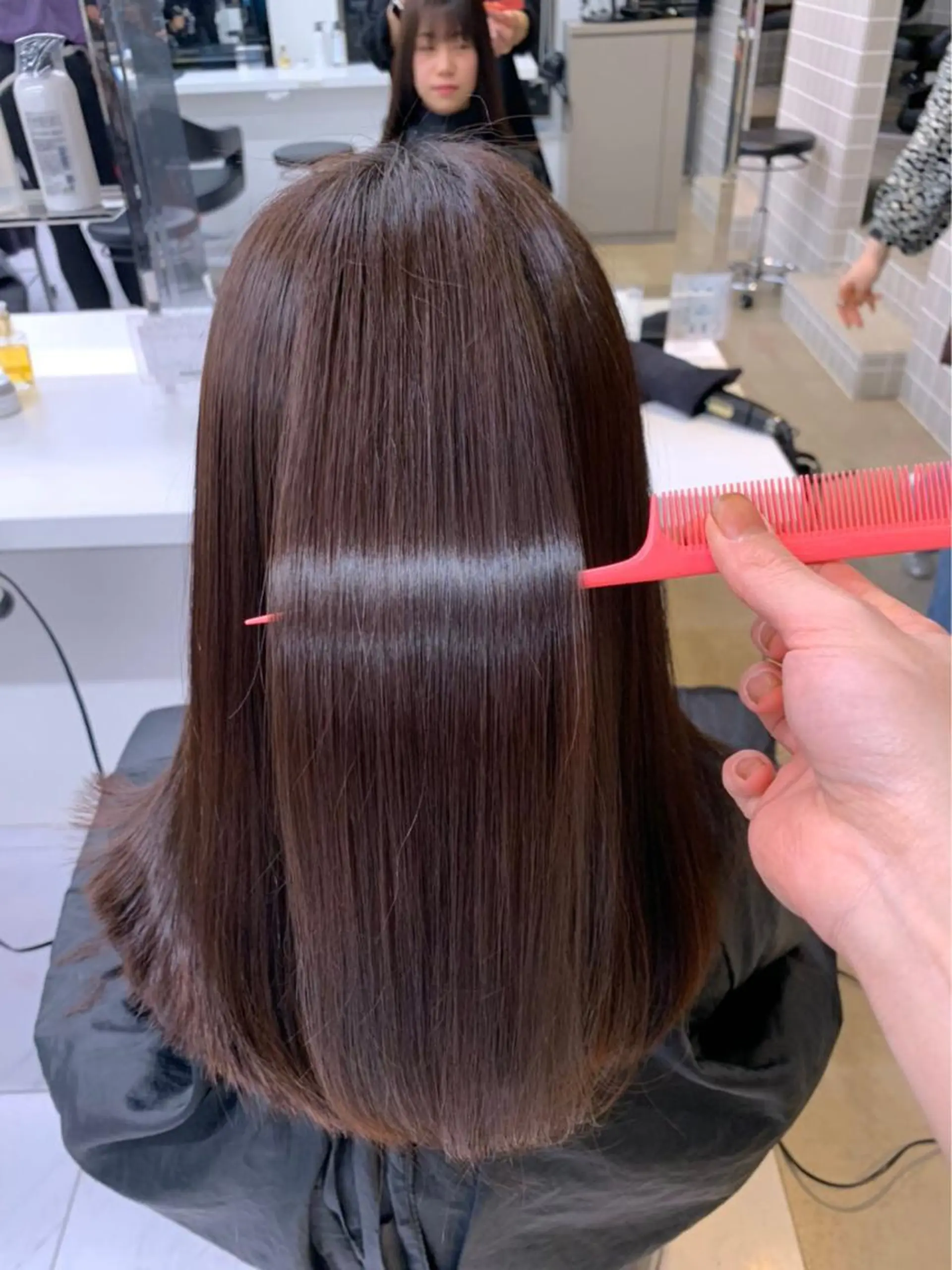 セミロング 髪質改善 トリートメント カット ヘアカラー 縮毛矯正 トリートメント レイヤー/韓国❣️ 髪質改善/亘紘輝のヘアスタイル