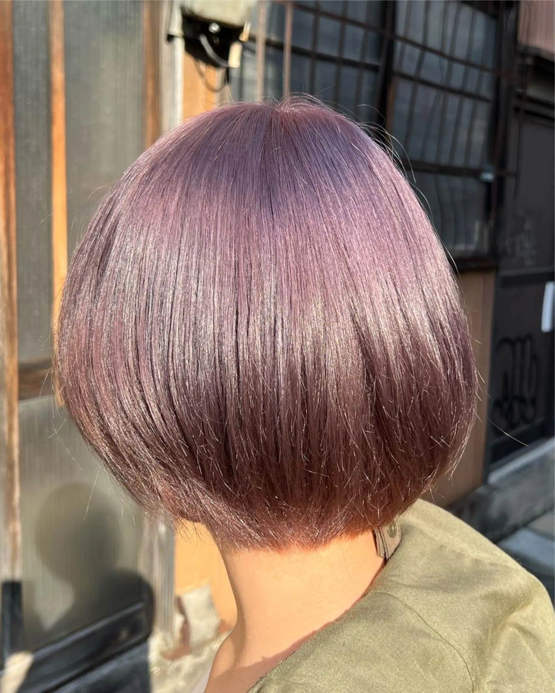 ショート カラー ベージュカラー ブリーチ ラベンダーカラー ラベンダーベージュ ヘアカラー まさき✂︎ブリーチ／ デザインカラーのヘアスタイル