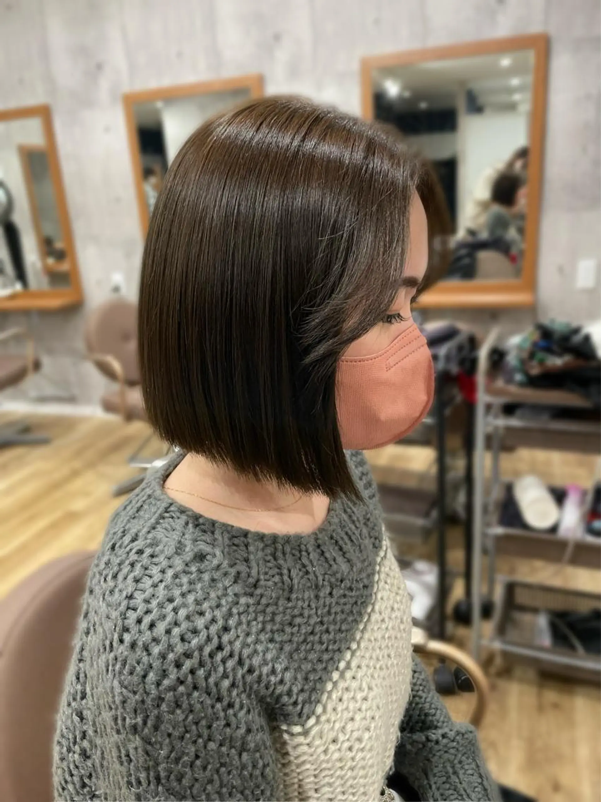 カラー ボブ 韓国𝐻𝑎𝑖𝑟 🇰🇷🖤ハラのヘアスタイル