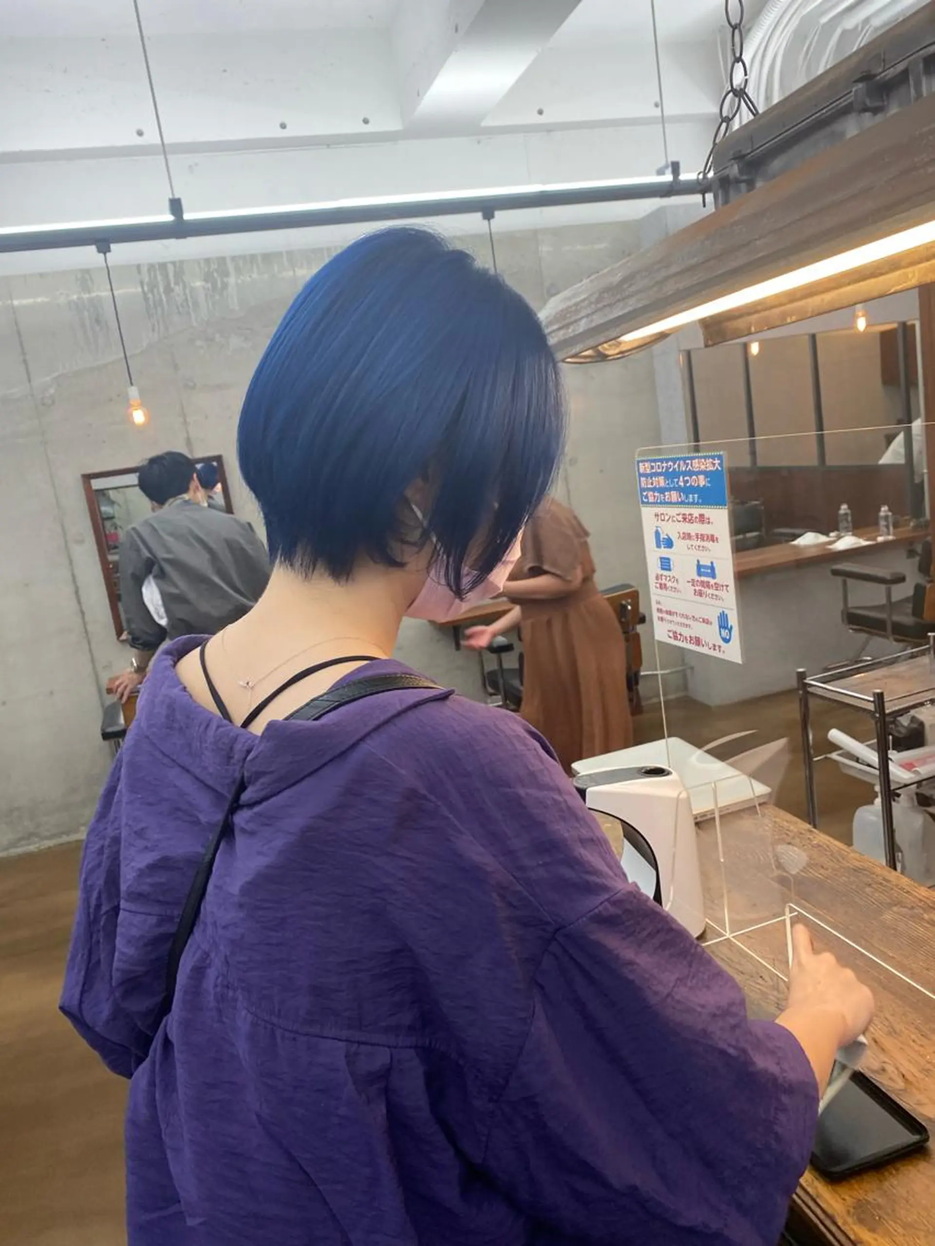 ショート ハイトーン/デザイン hirokiのヘアスタイル