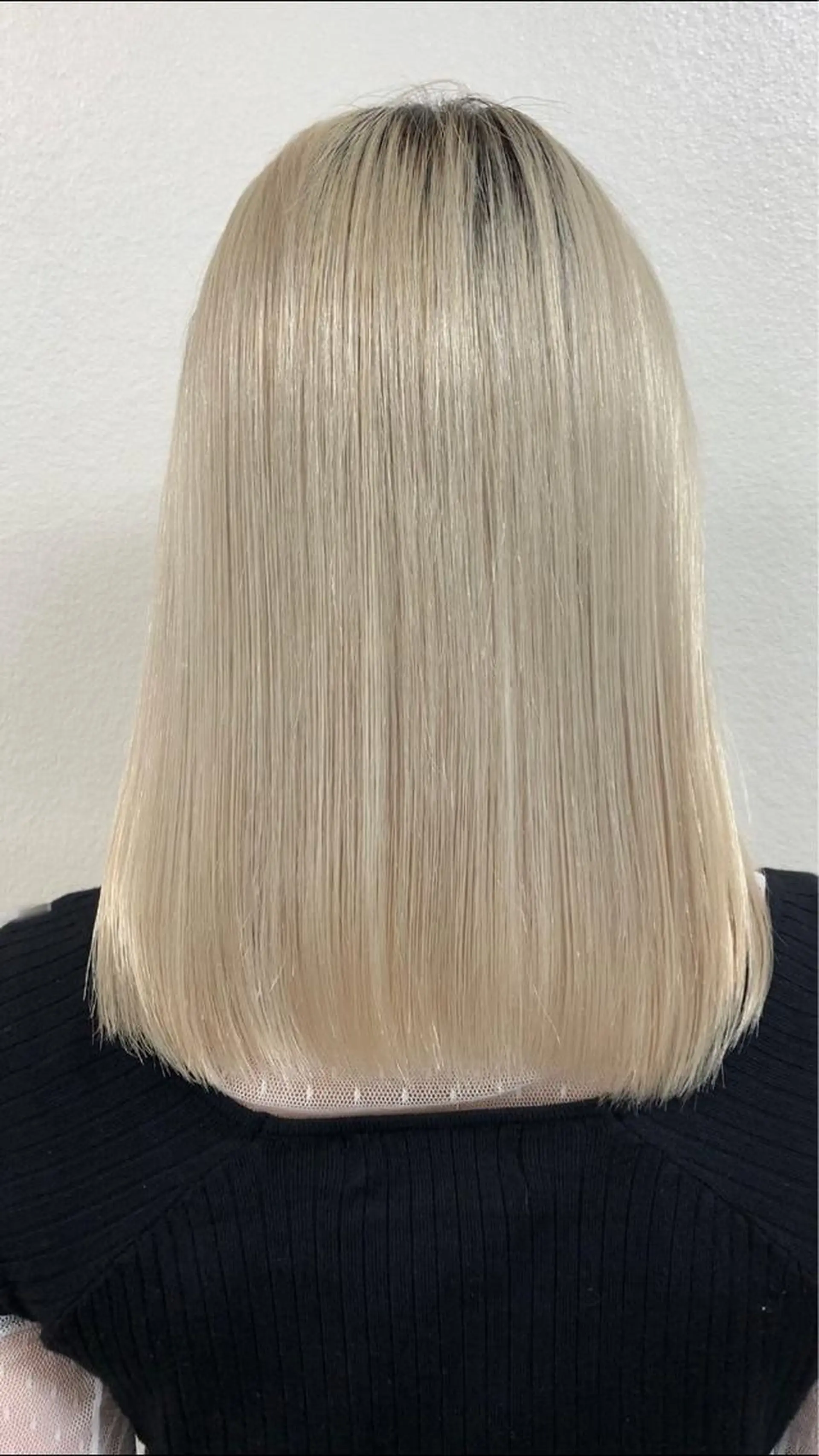 ミディアム カラー 🩵ハイトーン 美咲🩵のヘアスタイル