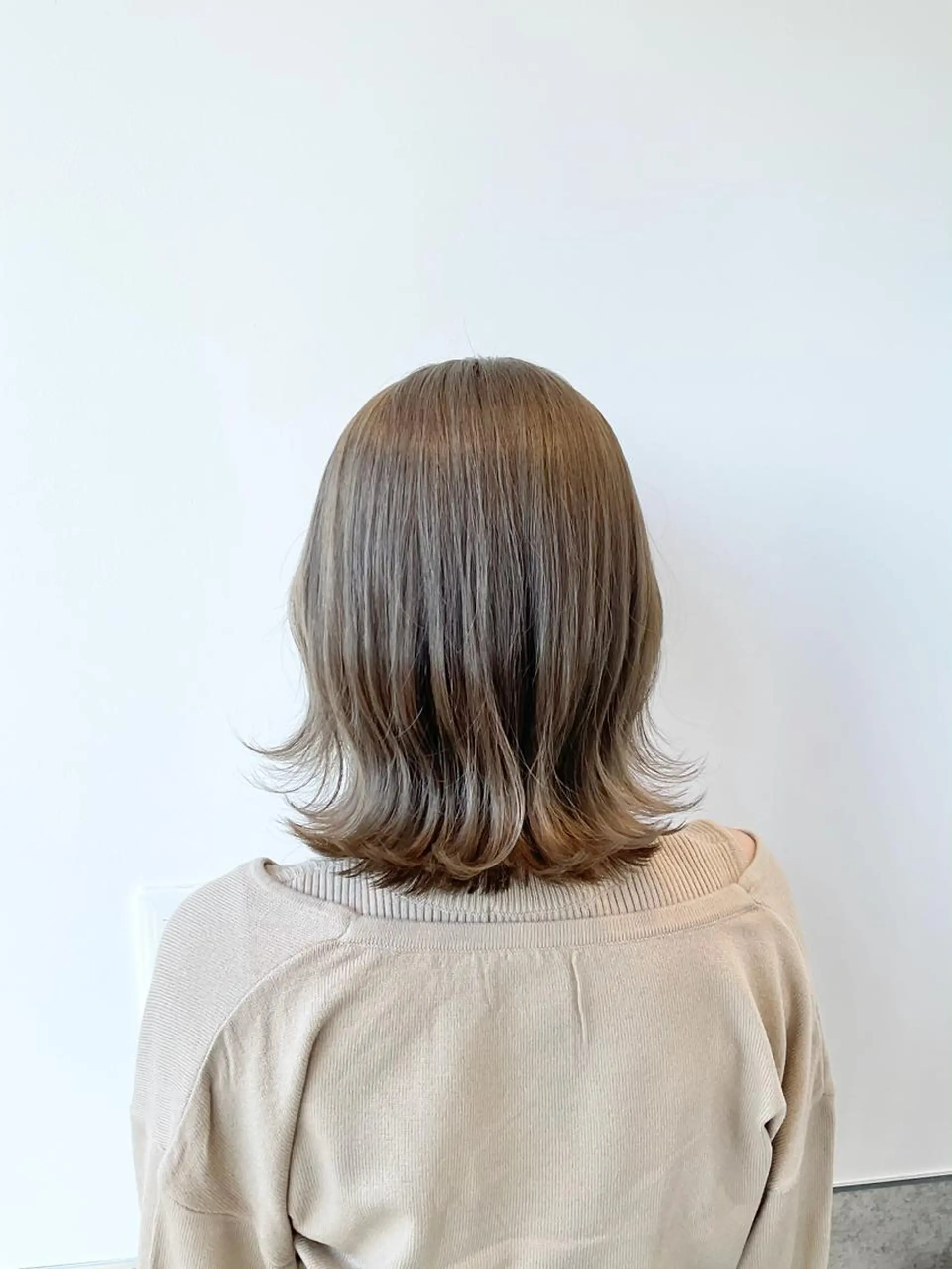 ミディアム カラー ベージュカラー ヘアカラー トリートメント ヘアセット yoshi ☆のヘアスタイル