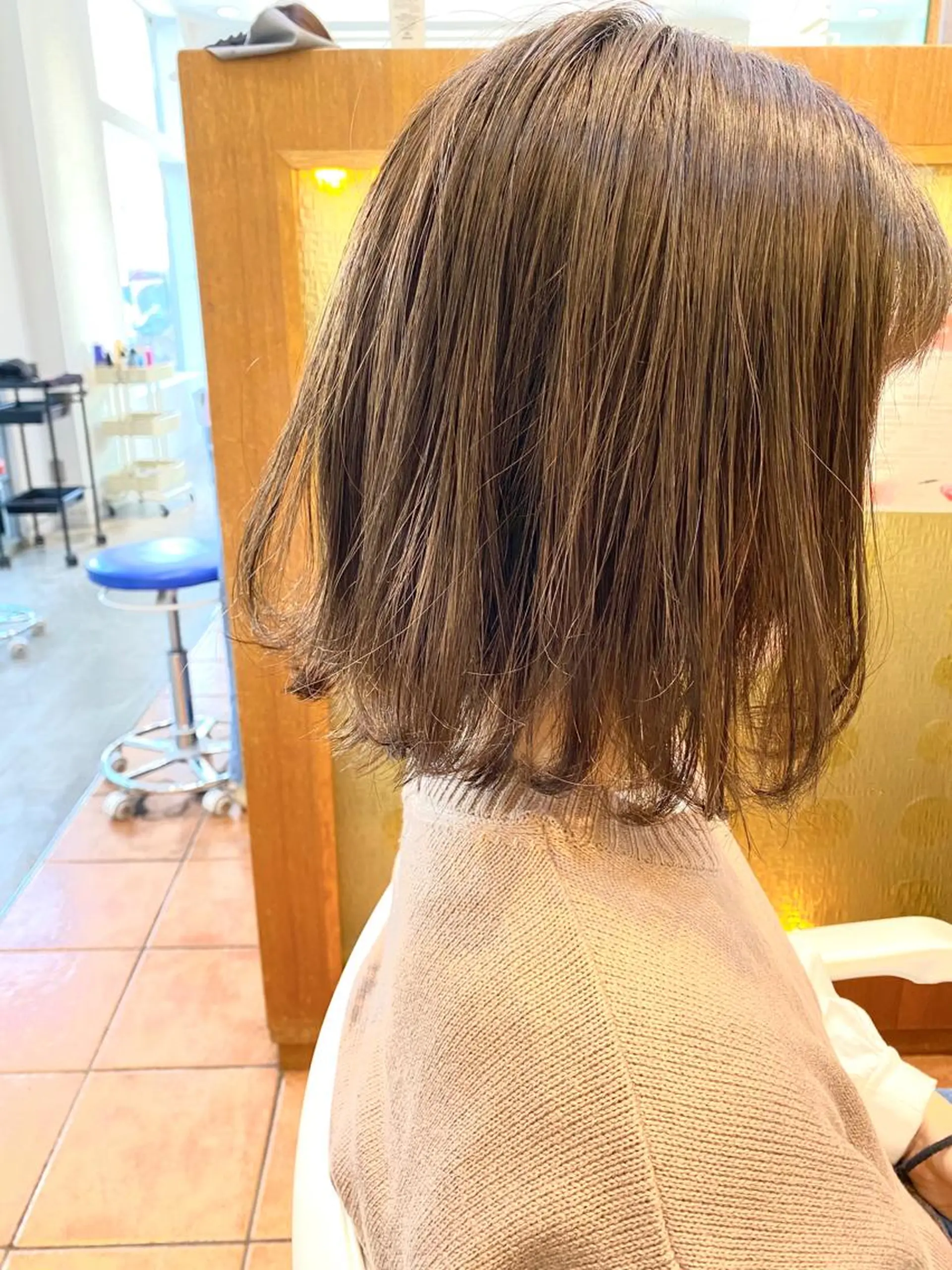 ショート カラー ✨髪質改善専門店✨ QOLU✨のヘアスタイル
