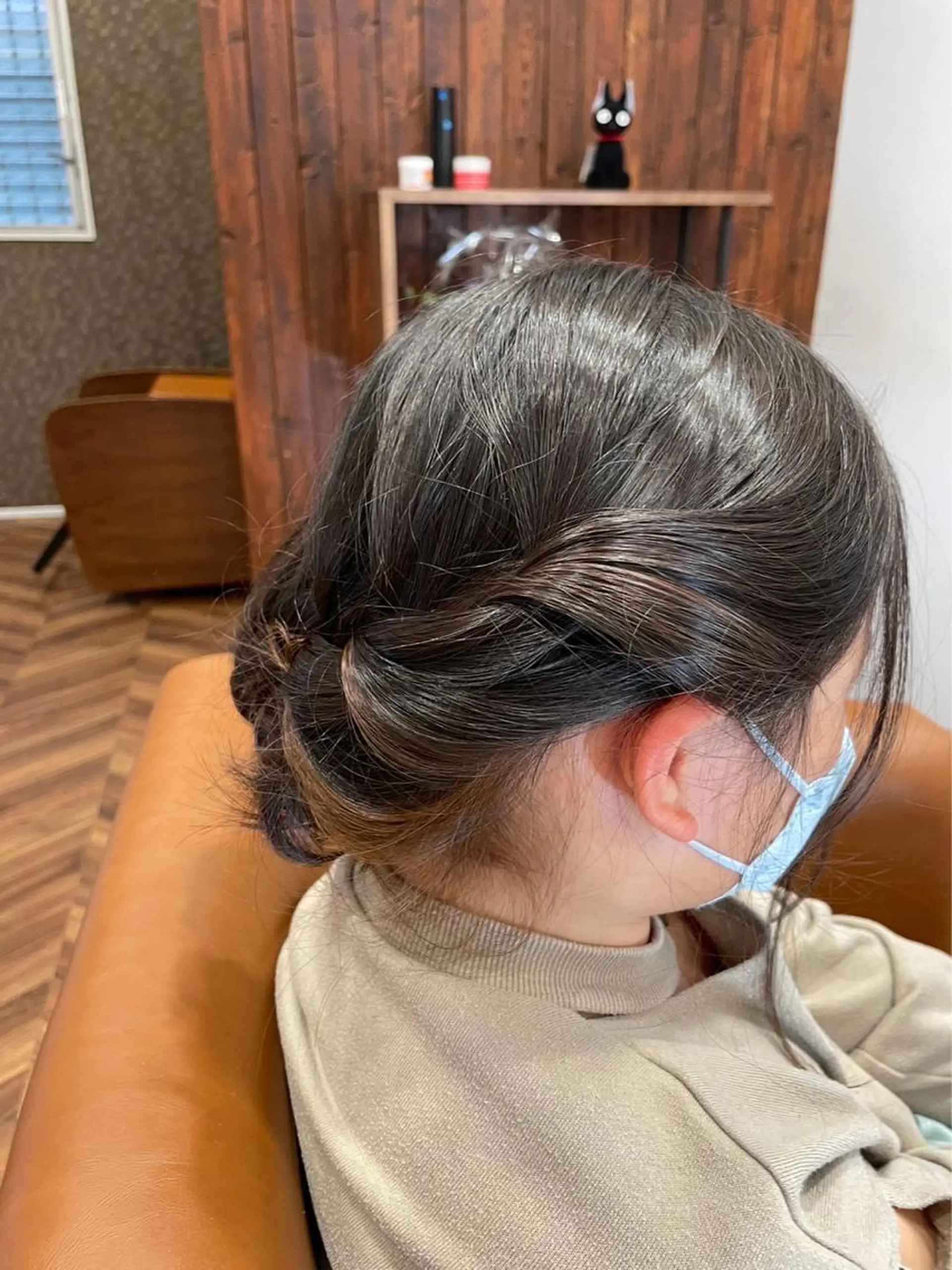 セミロング カラー ヘアアレンジ キッズ 【似合わせカット 】🦋岩崎 美保🐾のヘアスタイル