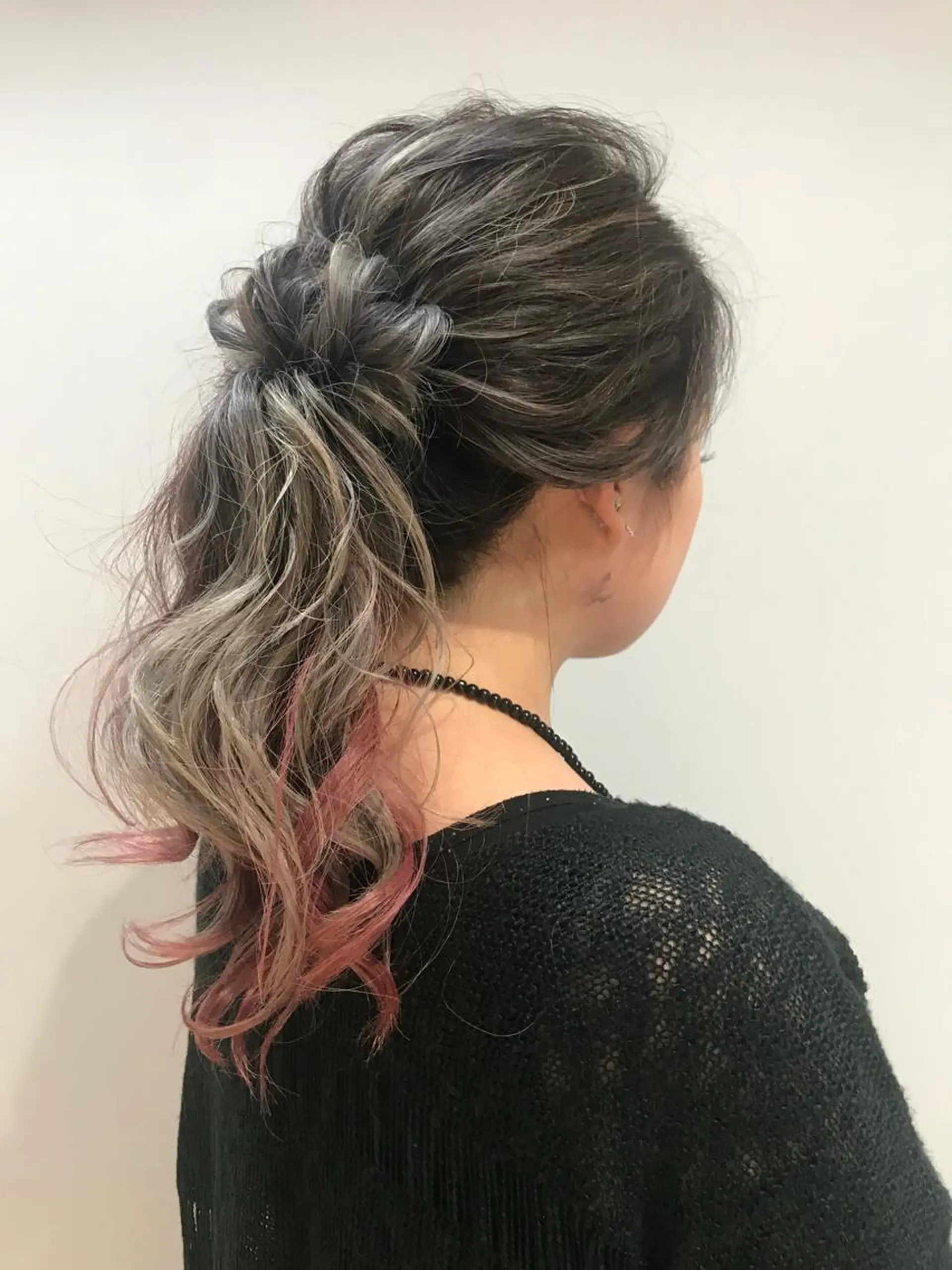 ロング カラー 髪質改善✨透明感カラ ー🌈シエルブルーのヘアスタイル