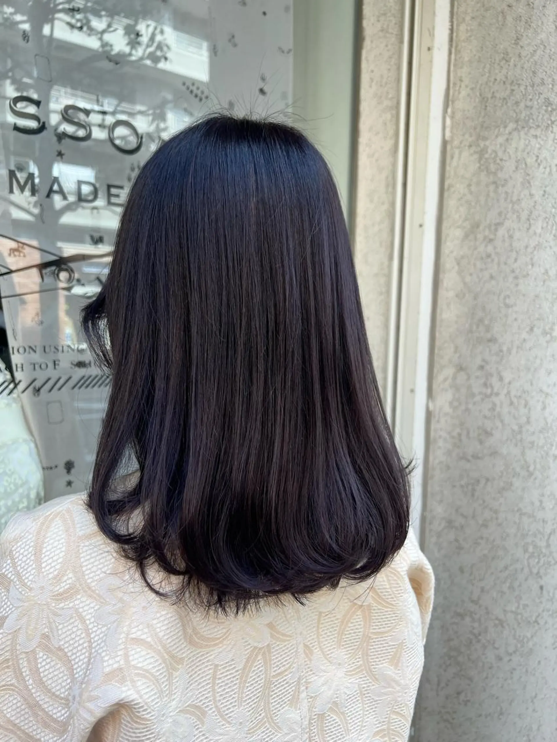 ミディアム カラー haru .のヘアスタイル