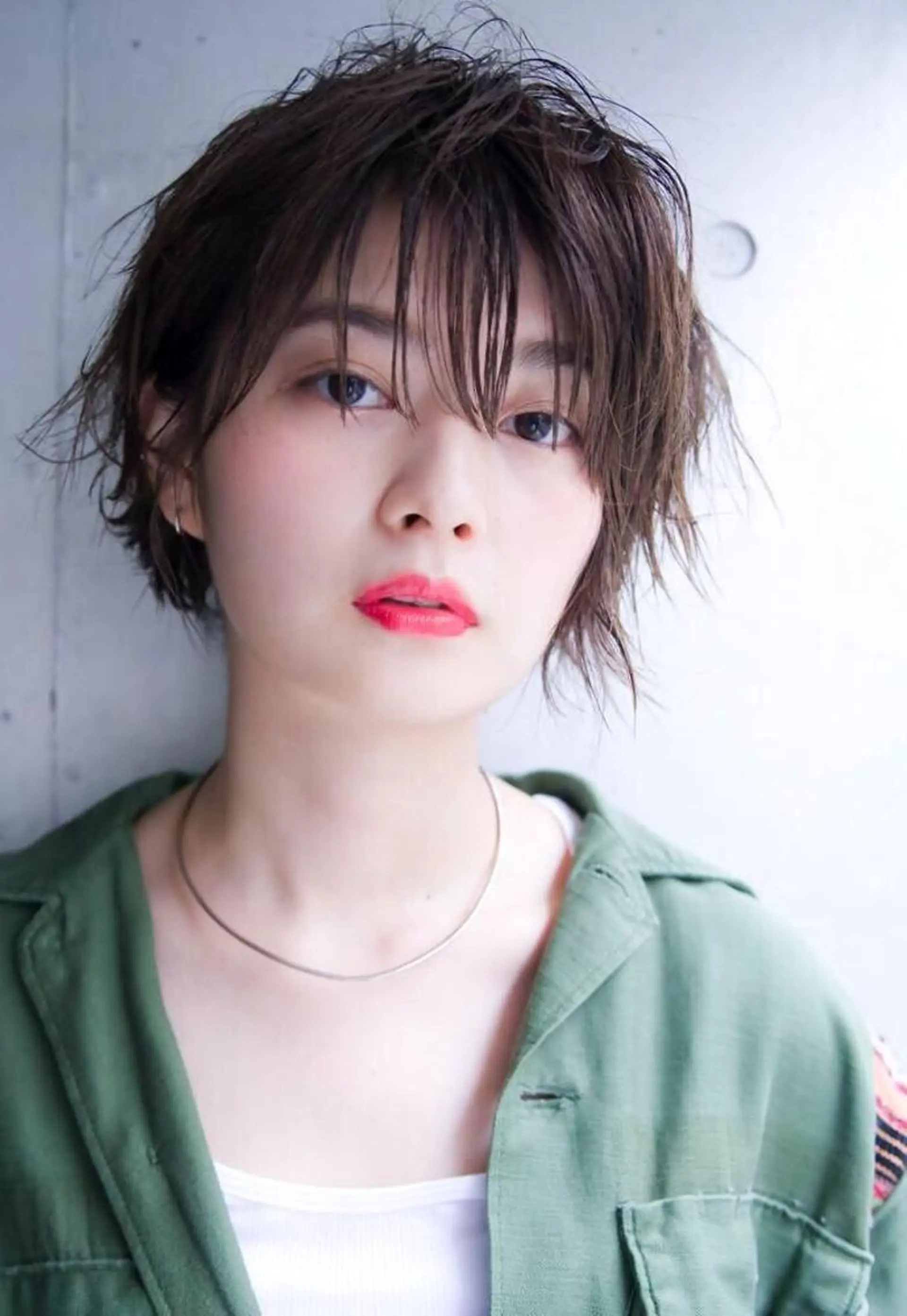 ショート カラー ミニボブ/ブリーチ 🌈MISATOのヘアスタイル