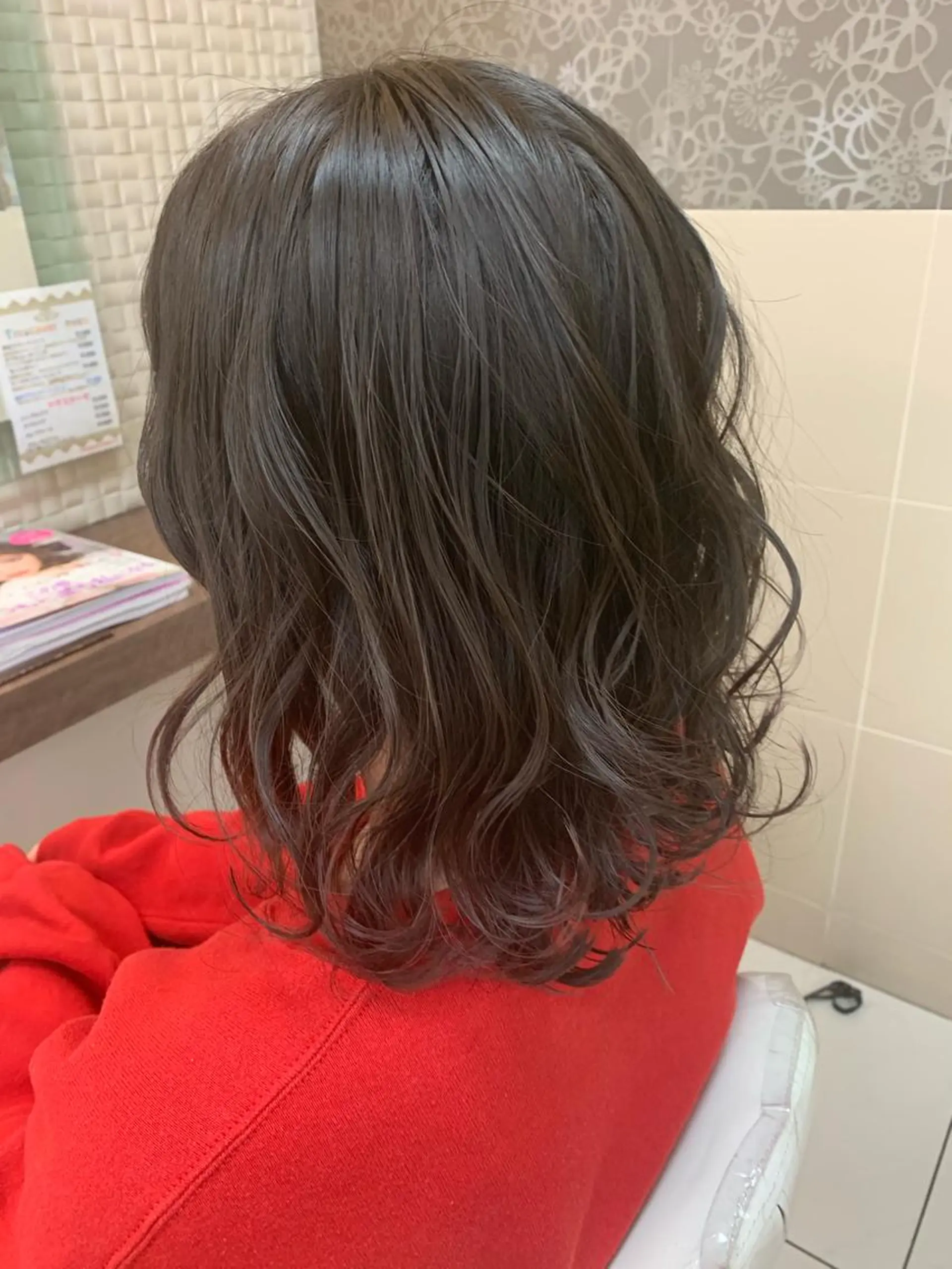 ミディアム カット ヘアカラー トリートメント 🔥店長 原田🔥 Ash日野店のヘアスタイル