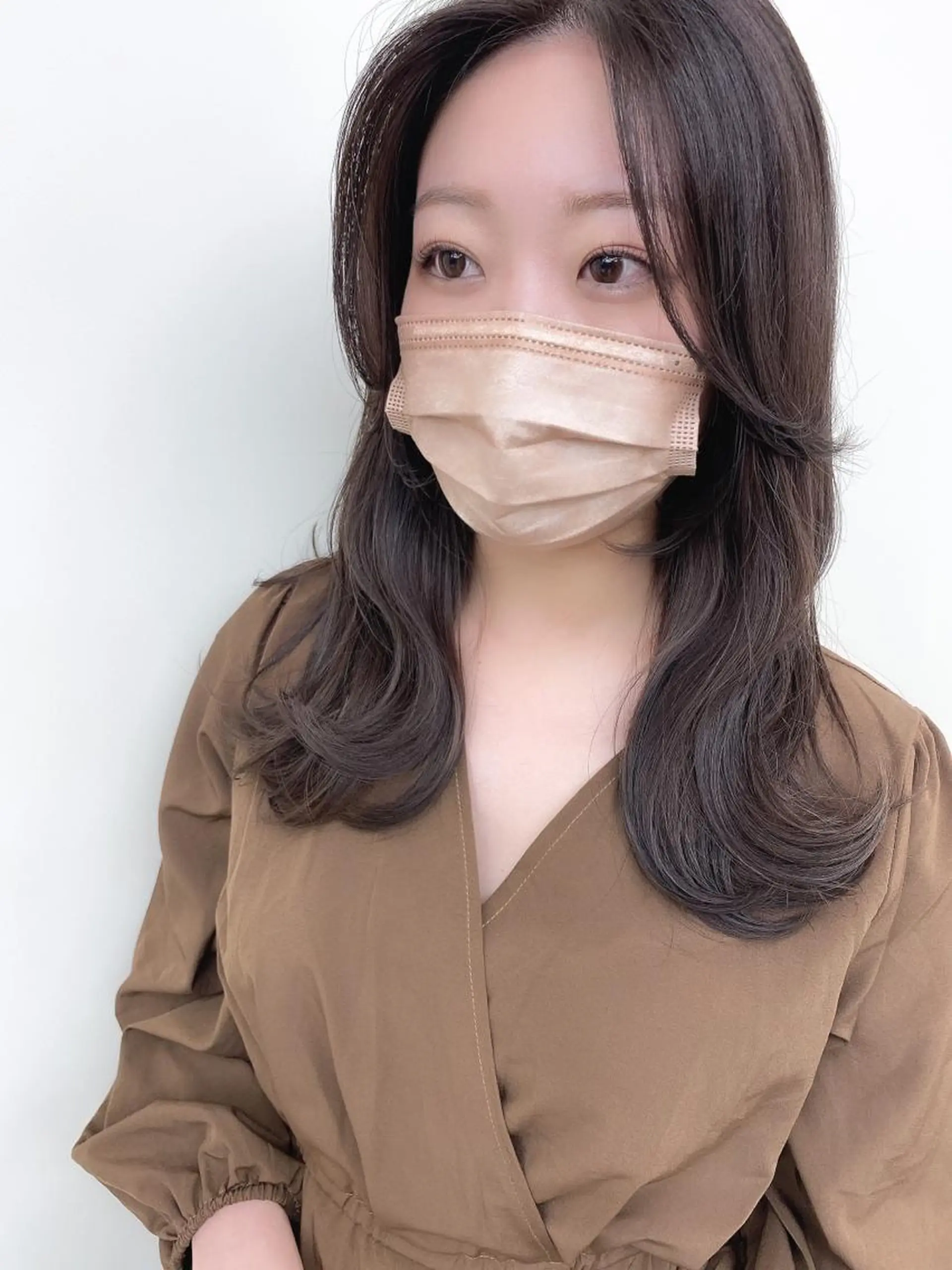 セミロング カラー グレージュ モカグレージュ 韓国風ヘア おくれ毛 丹羽 隼人/髪質改善 /韓国ヘア🇰🇷のヘアスタイル