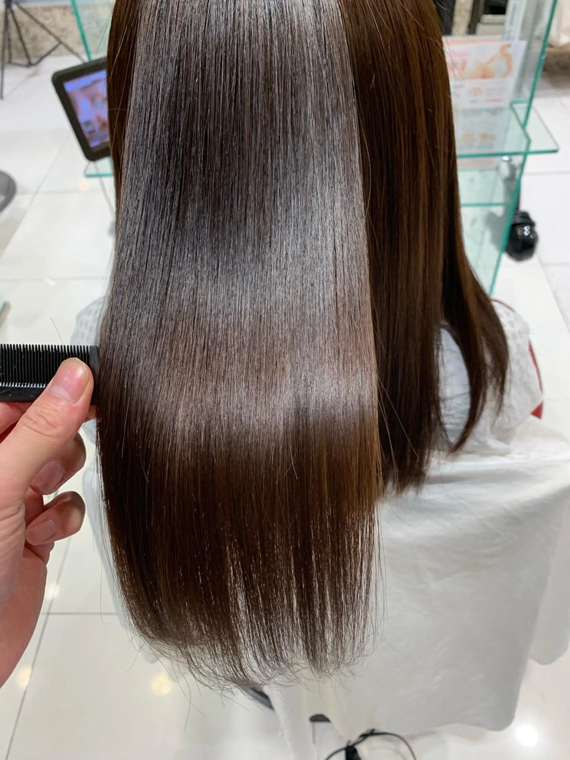 ミディアム 縮毛矯正 トリートメント 中川/縮毛矯正/ 高羽　克明のヘアスタイル