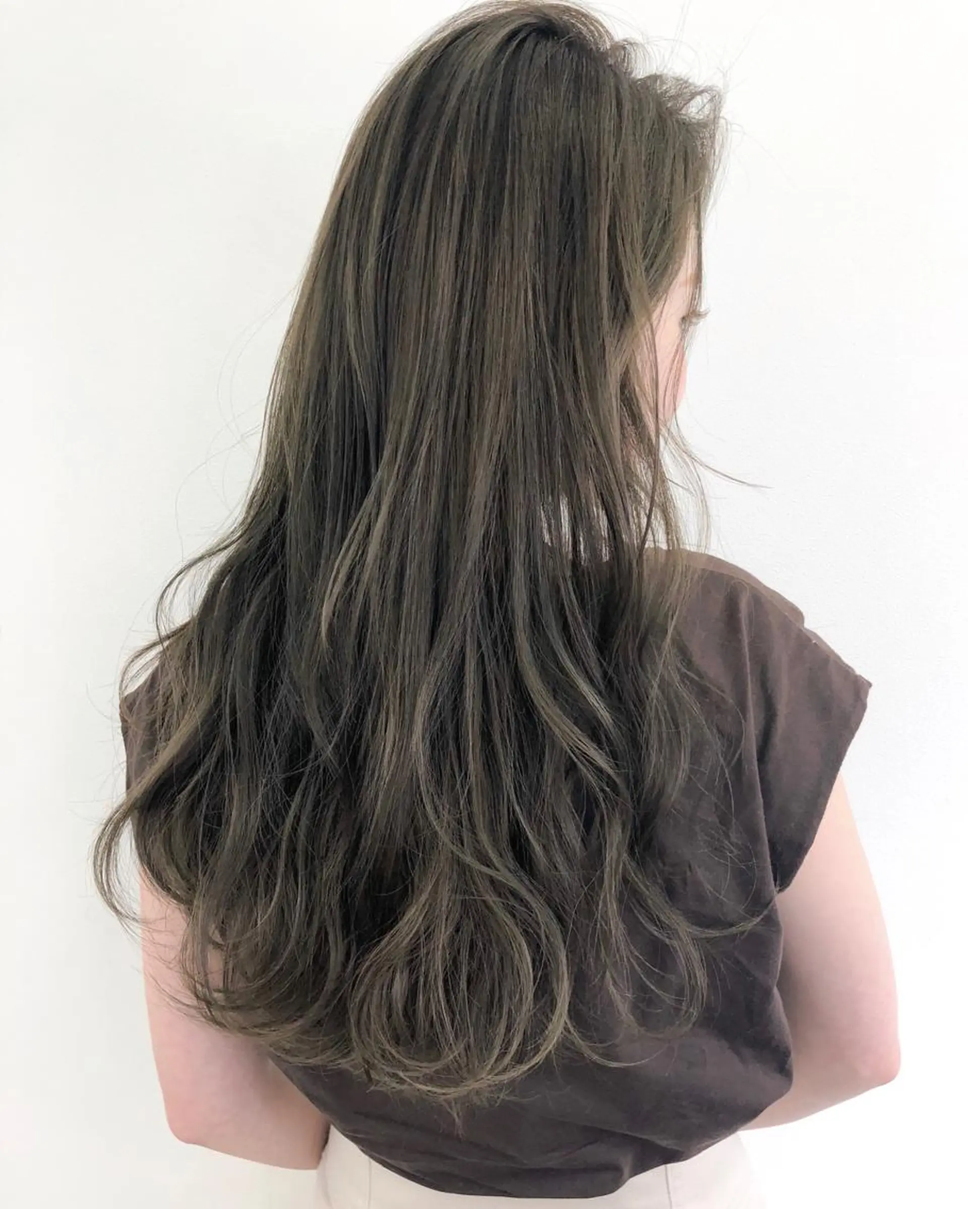 ロング コトネ🫧 韓国風レイヤーカットのヘアスタイル