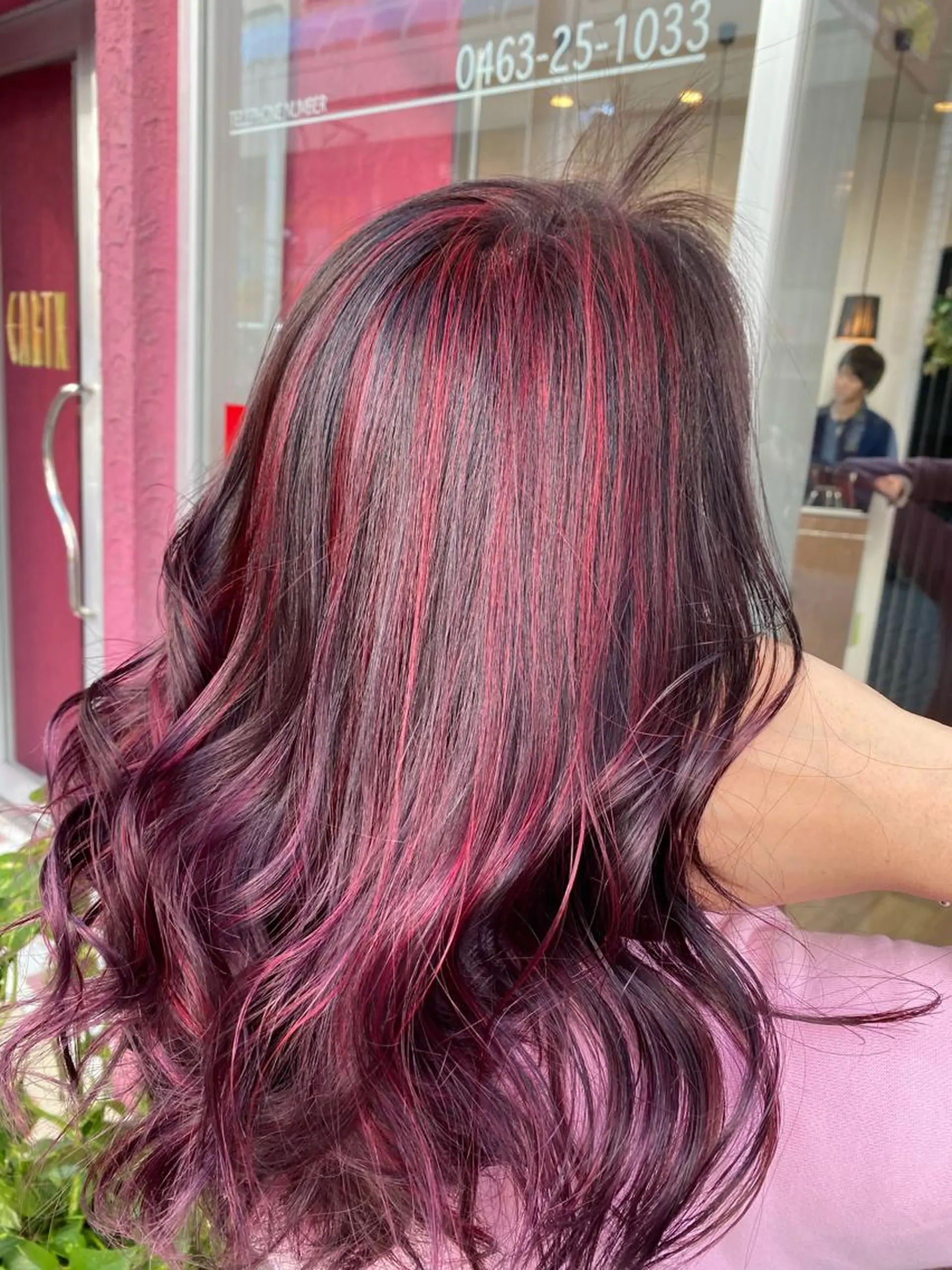 セミロング カラー ハイライトカラー ハイライト デザインカラー✨新倉 佑奈のヘアスタイル