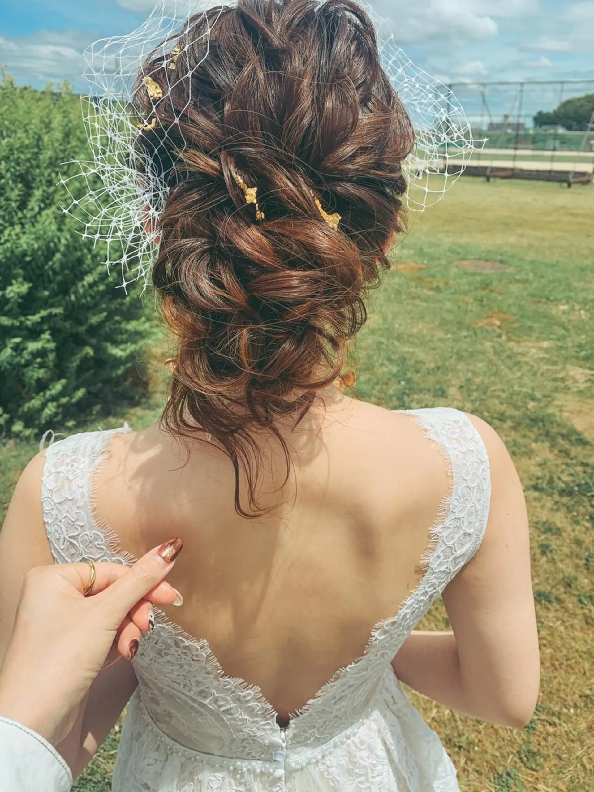 ロング ヘアアレンジ 結婚式・ブライダル SO-eye所属・𝗦𝗢 -スオ- HAZUKIのマツエク・マツパデザイン