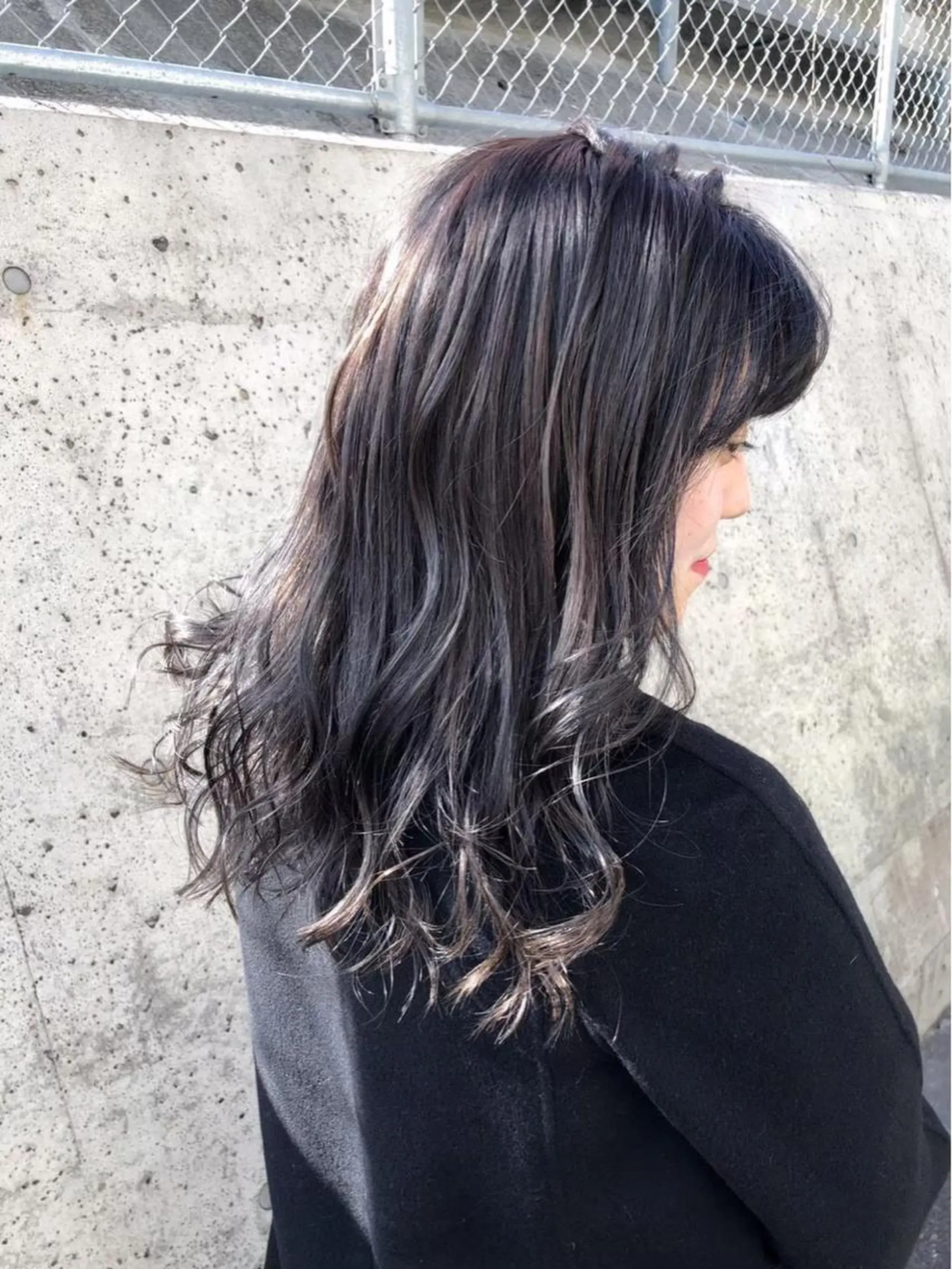 ロング カラー 坂井 水菜美のヘアスタイル