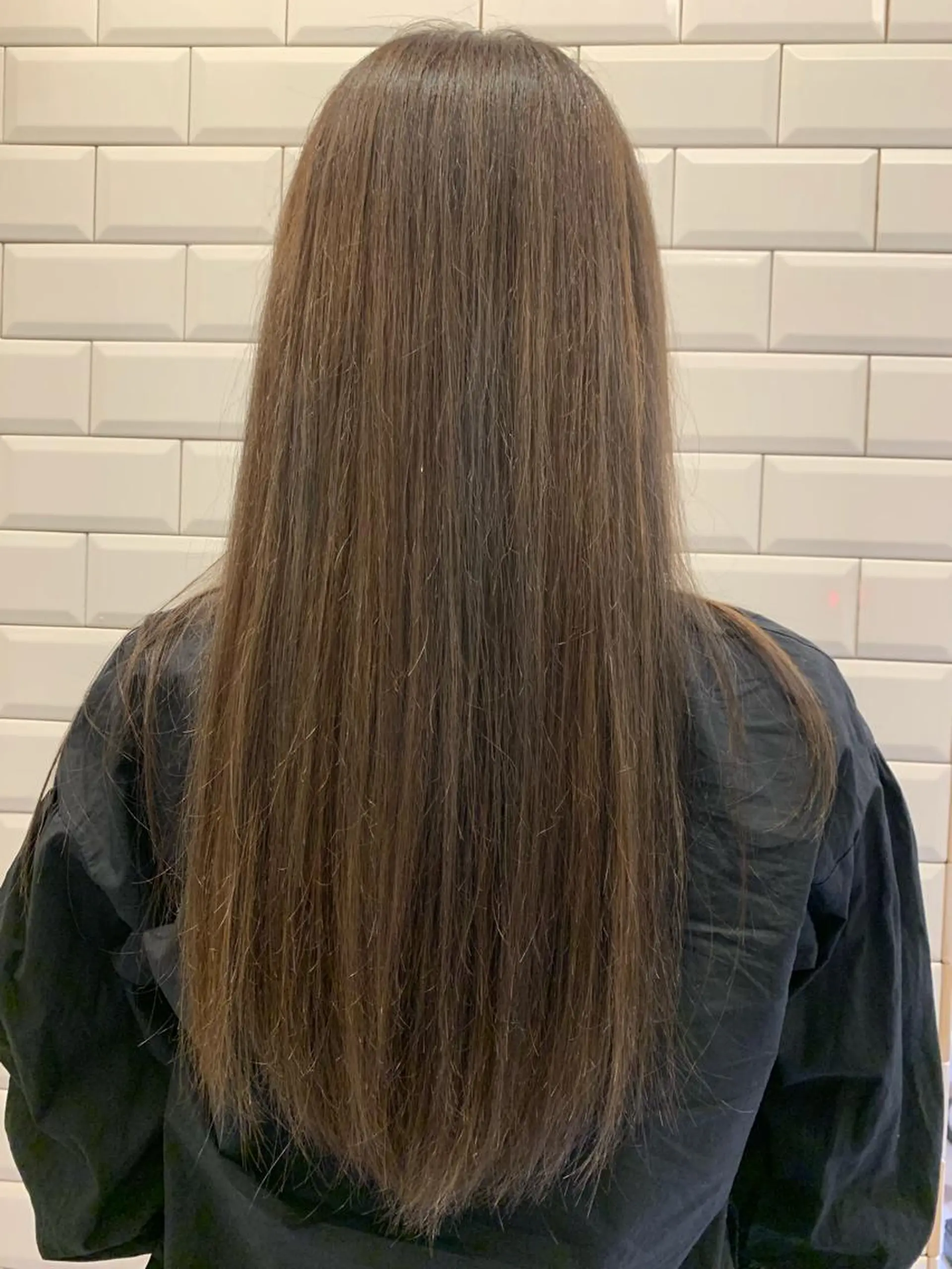 ロング カラー 粟田 めぐみのヘアスタイル