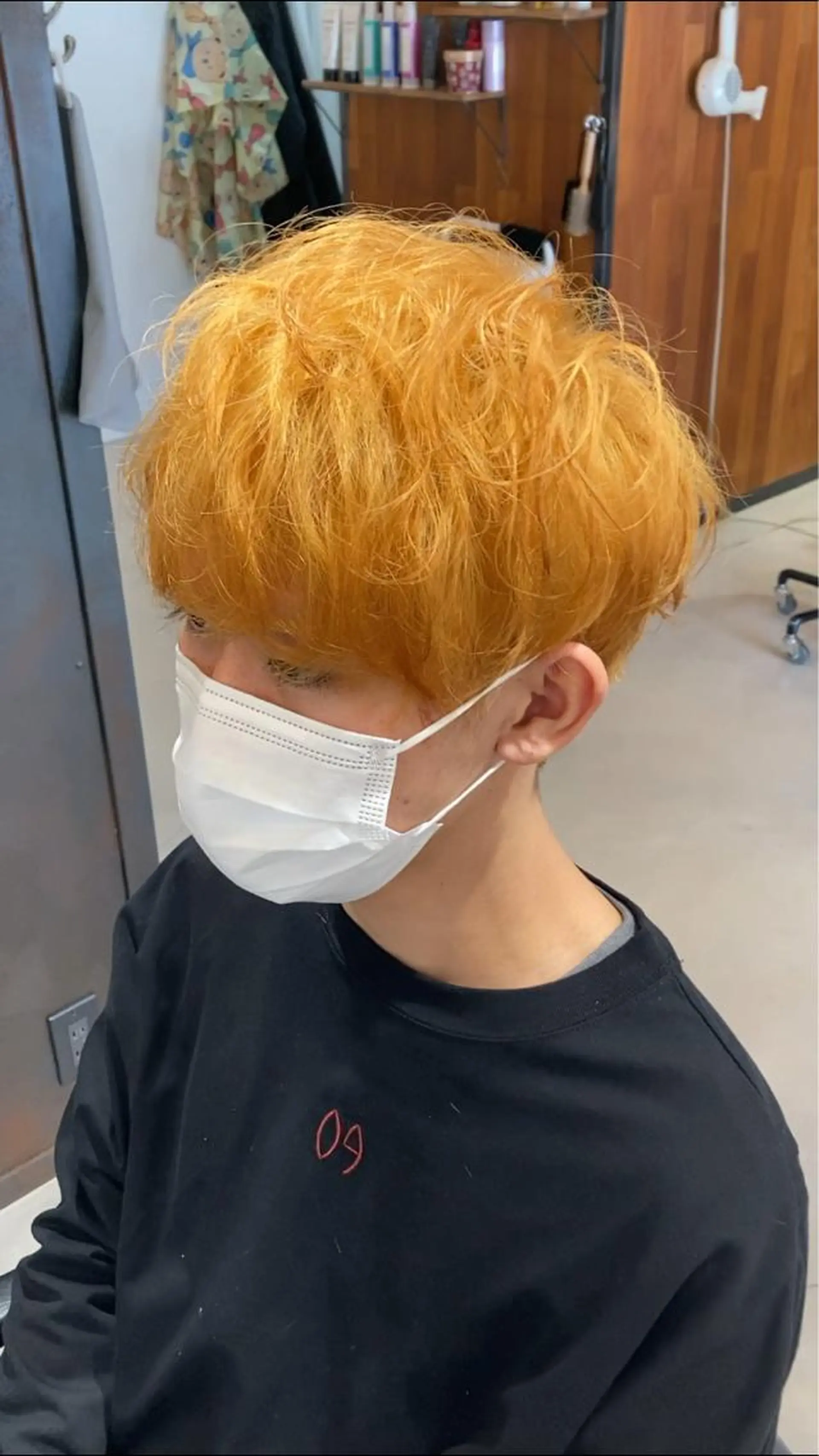 メンズ メンズハイトーン マッシュ 刈り上げ TUNNEL HAIR (トンネルヘアー)所属・長山 拓洋のヘアスタイル