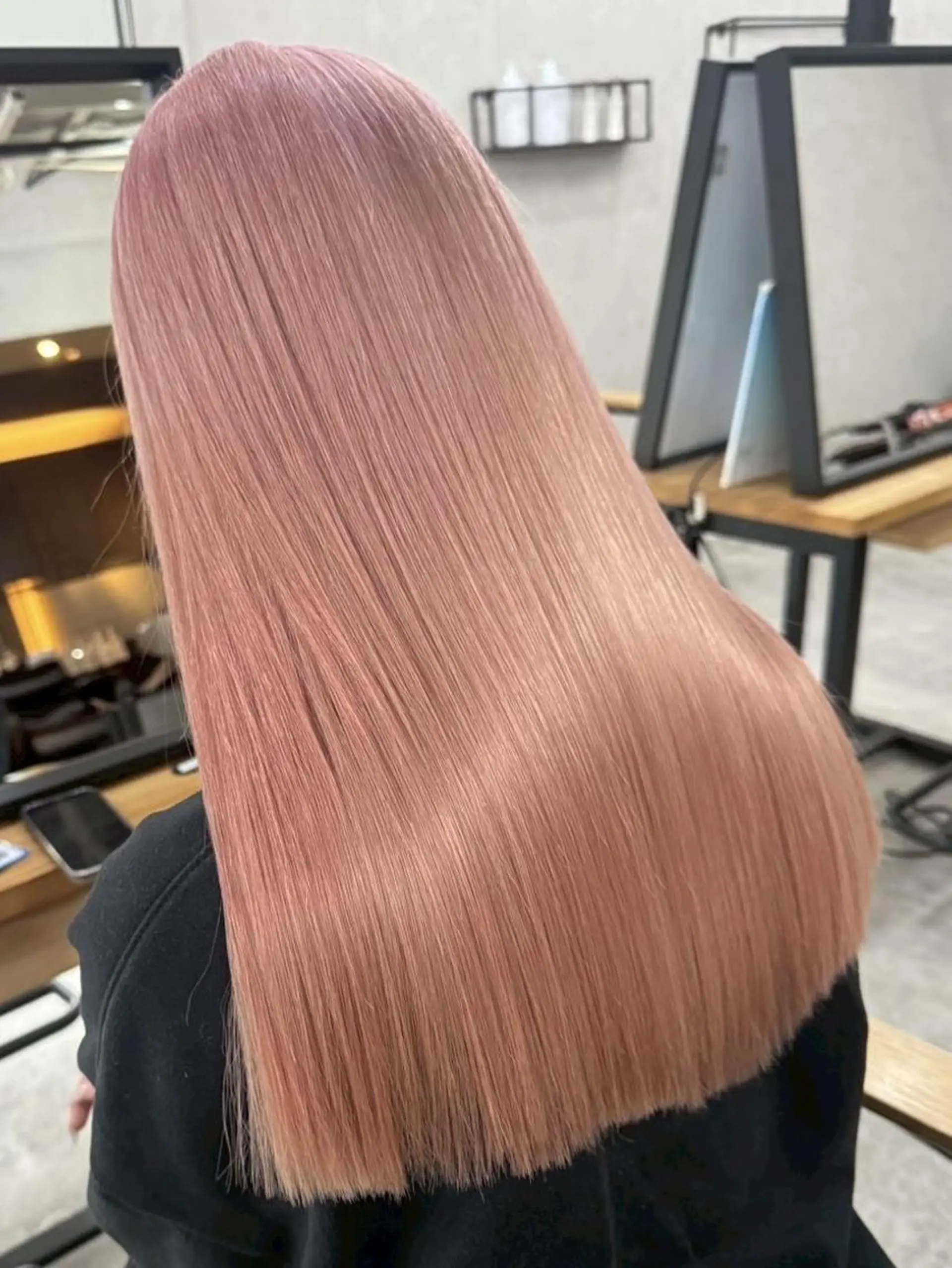 ロング ショートボブ ボブ 顔まわりレイヤー 顔周りカット ハイライト カット ヘアカラー ili 梅田のヘアスタイル