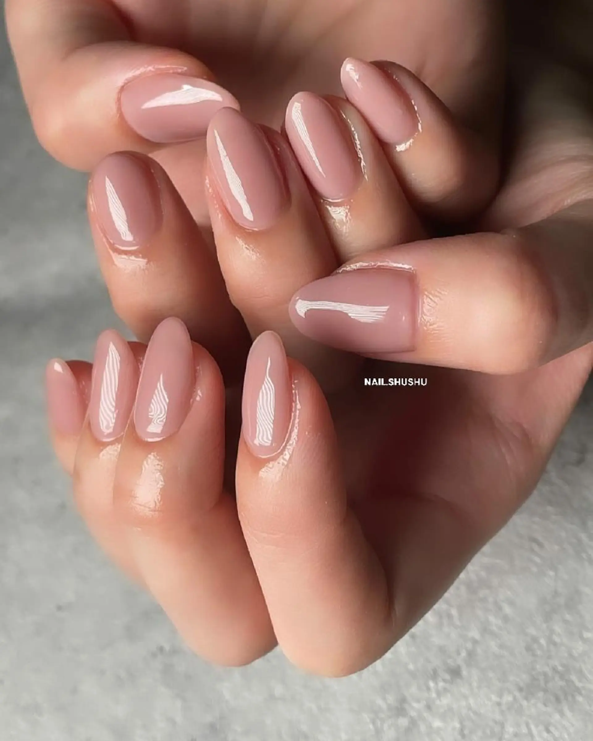 ネイル 持ち込み ニュアンスネイル オフィスネイル ワンカラーネイル シンプルネイル 3dパーツ/流行り 👧shushu❤️のネイルデザイン
