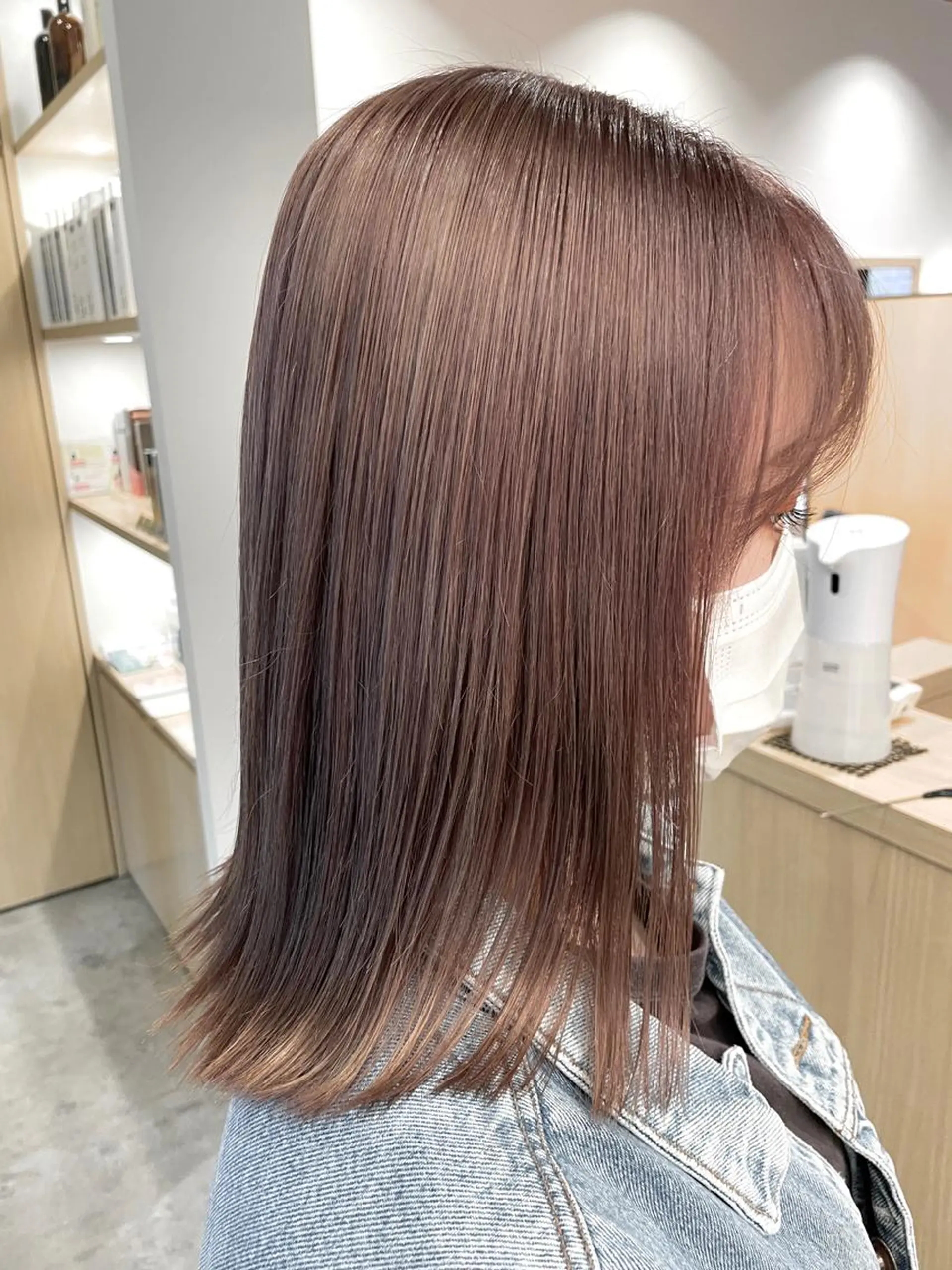 ミディアム カラー ベージュカラー ブリーチ ラベンダーカラー ラベンダーベージュ ヘアカラー トリートメント 城 健太郎 💎ハイトーンのヘアスタイル