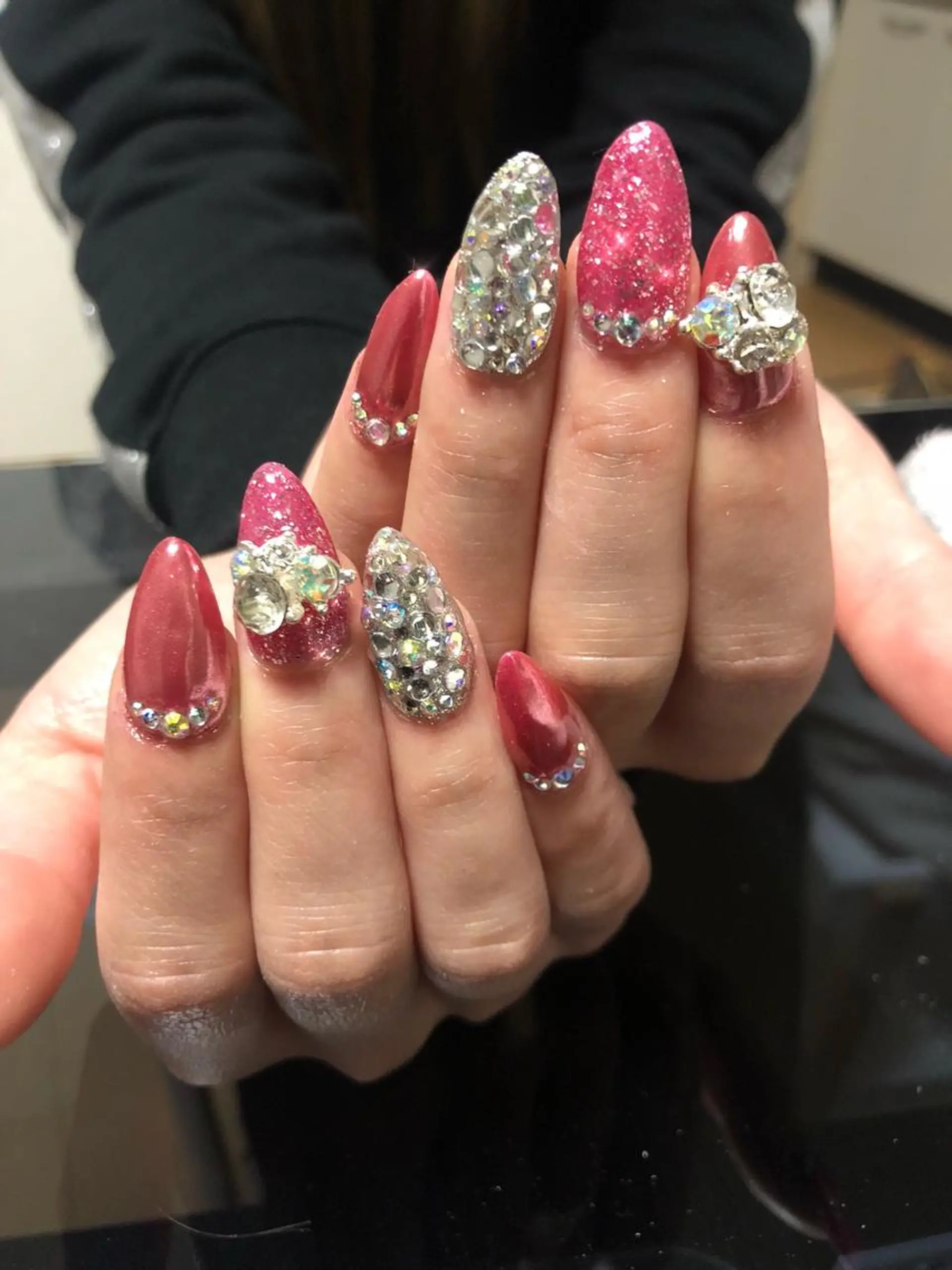 ネイル ハンドネイル 荒井 海輝のネイルデザイン