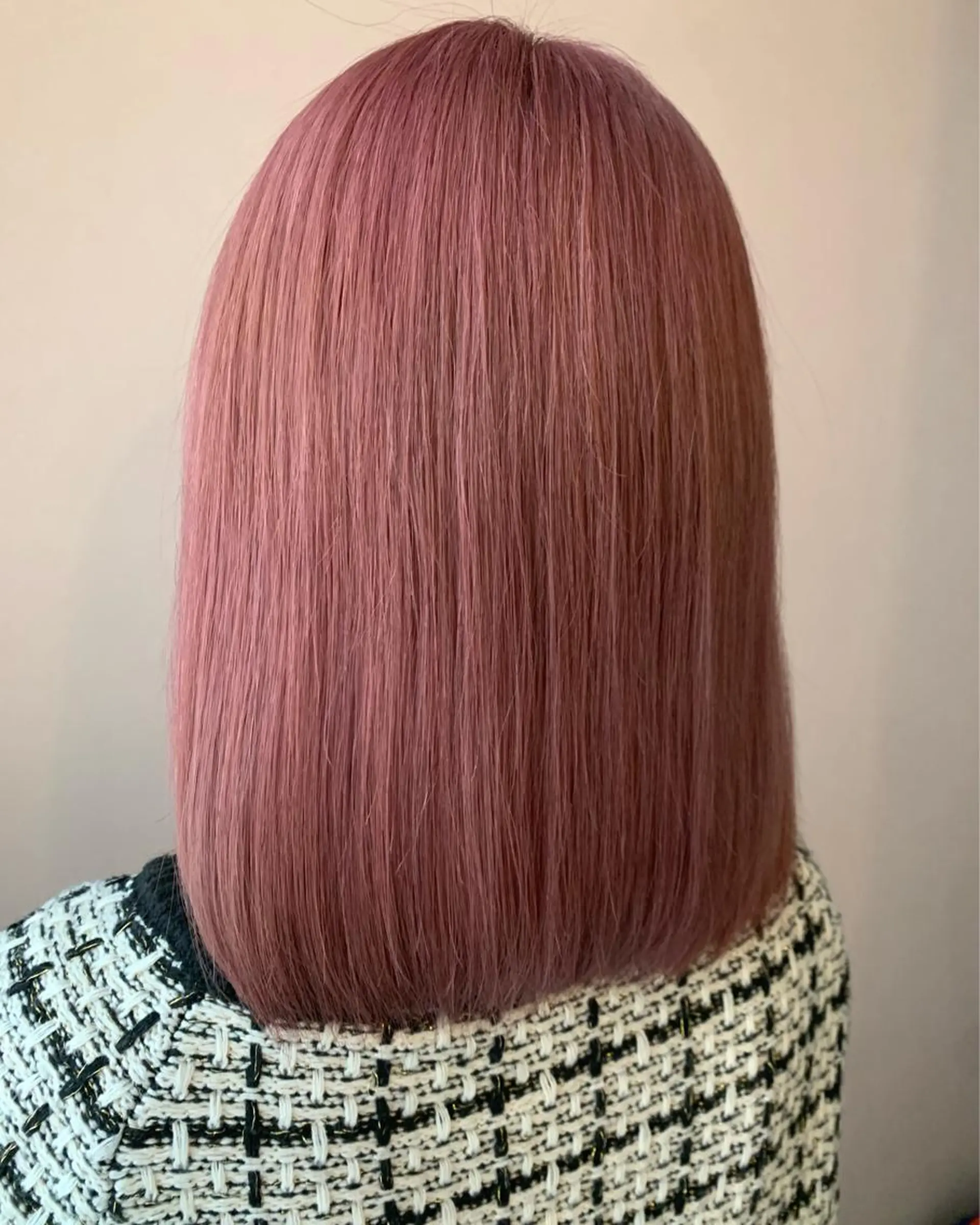 ミディアム カラー ベージュカラー ピンクカラー ピンクベージュ カット ヘアカラー トリートメント hub hair レイヤー/透明感のヘアスタイル