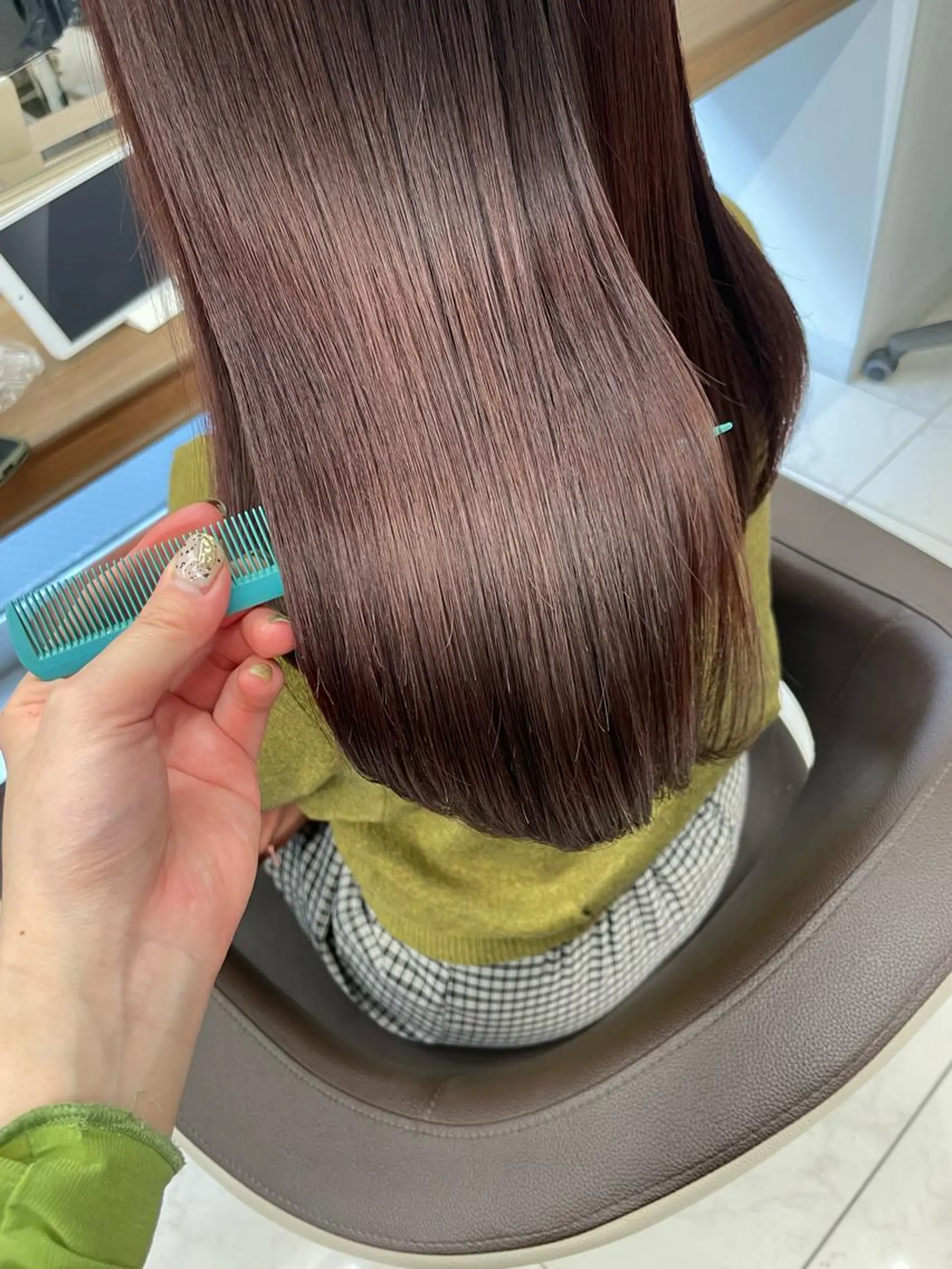 セミロング 福島成美/髪質改善 縮毛矯正/カラーのヘアスタイル