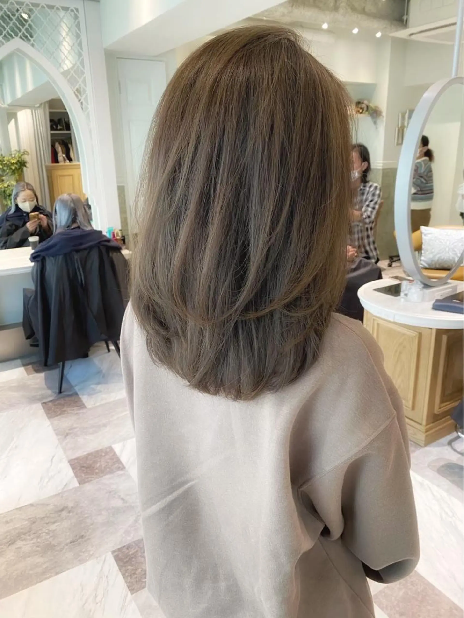 カラー ブリーチなし 透明感カラー/艶髪のヘアスタイル