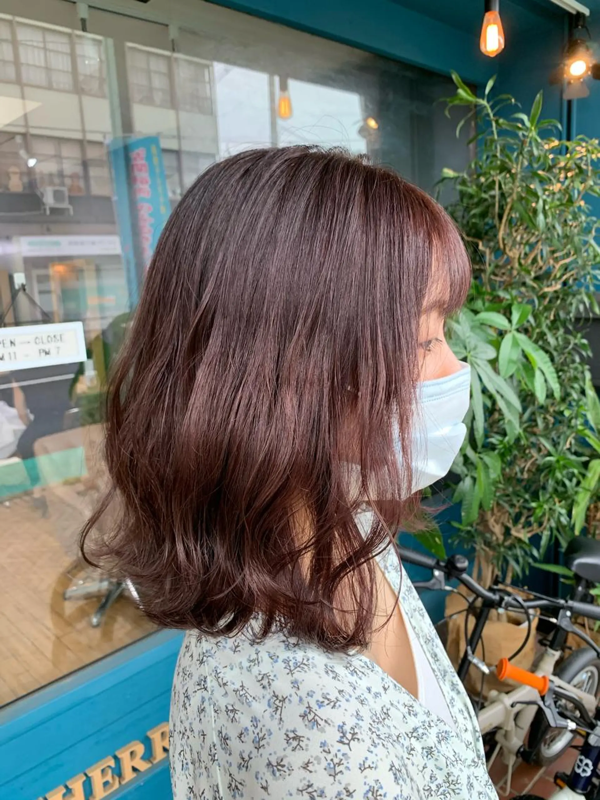 ミディアム パープルカラー ヘアカラー Loa misakiのヘアスタイル
