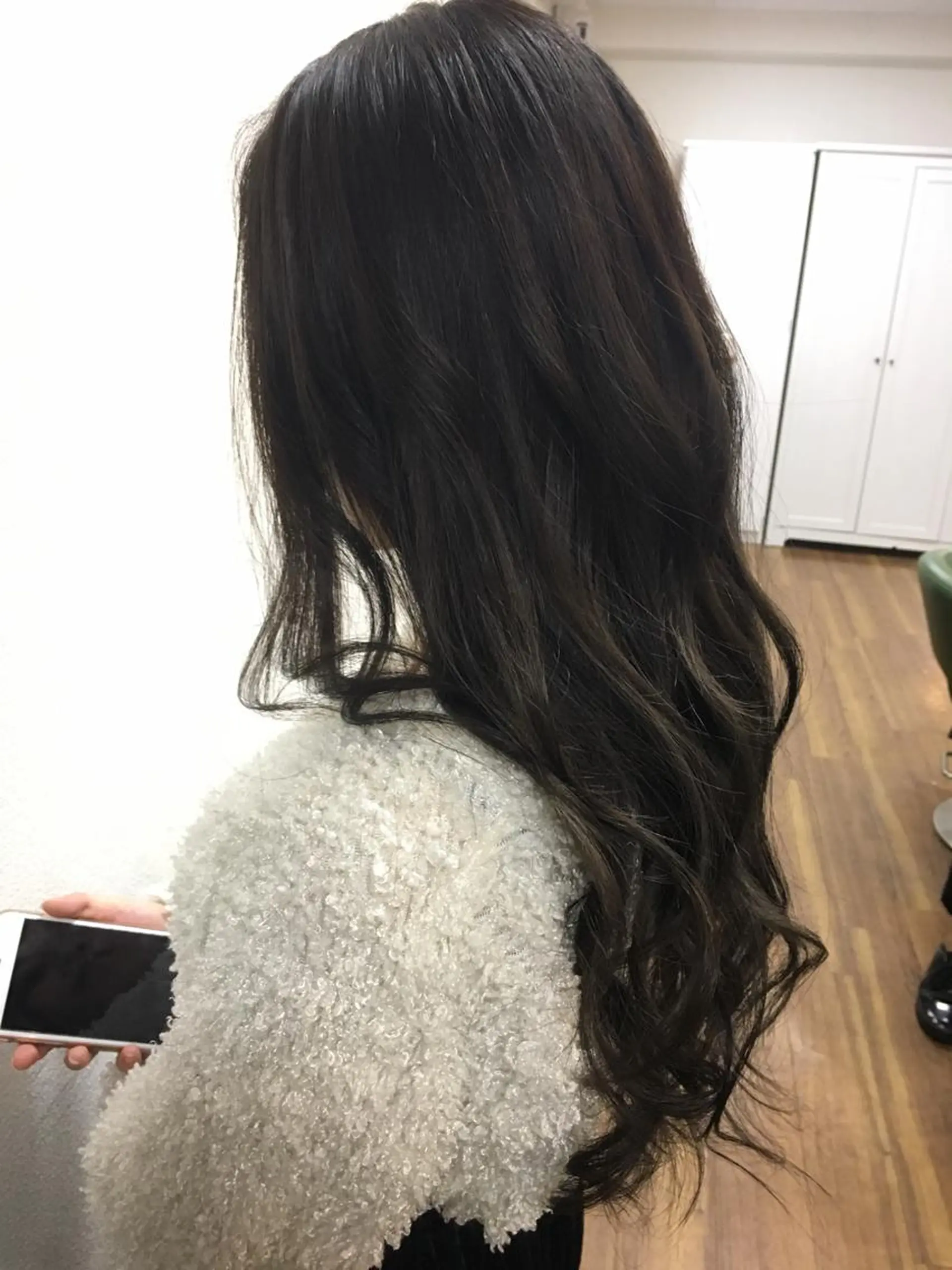 ロング SHIORI💜口コ ミNo.1艶カラーのヘアスタイル