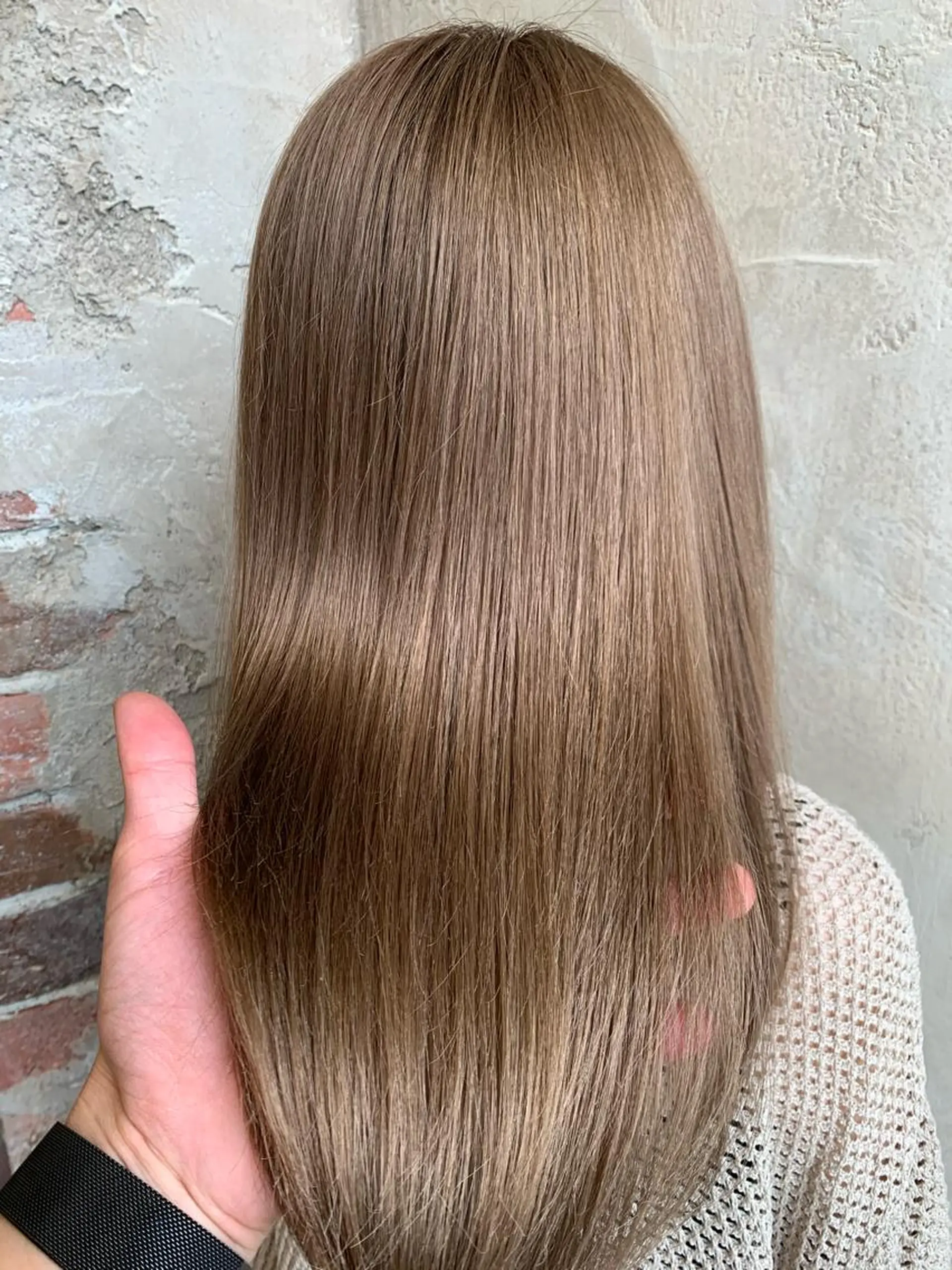 ミディアム 小顔カット 山菅 光明のヘアスタイル