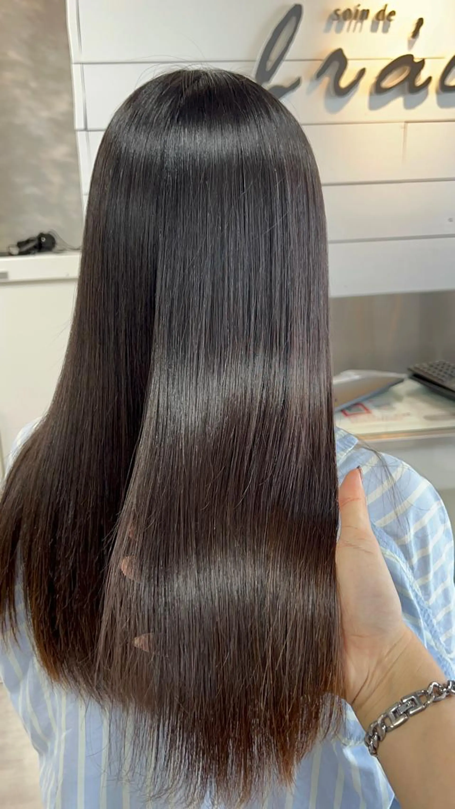 ロング カラー ヘアアレンジ 髪質改善 インナー×縮毛矯正 ピンクカラー澤井里菜のヘアスタイル