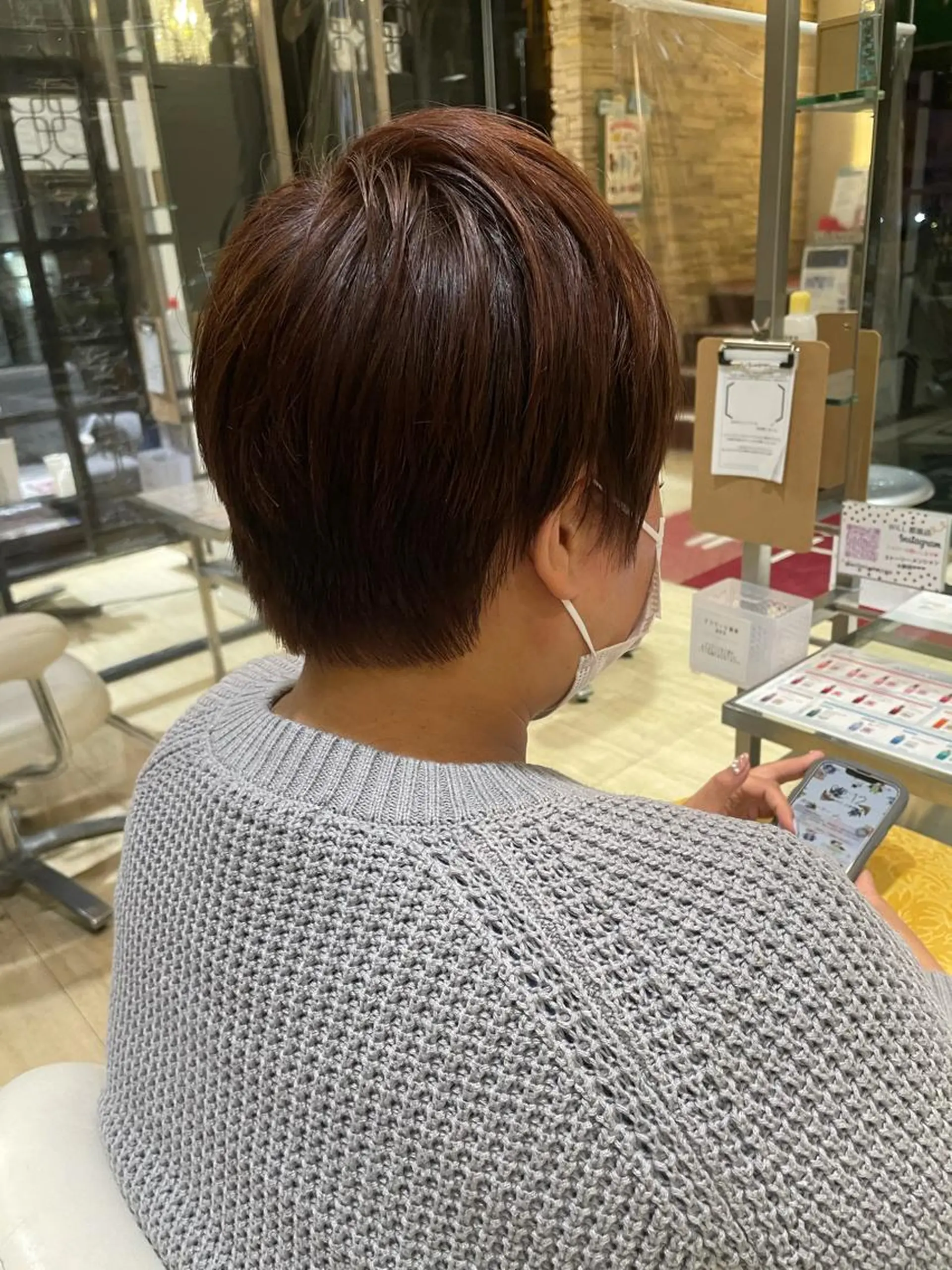 ショート カラー 蓮田 葵のヘアスタイル