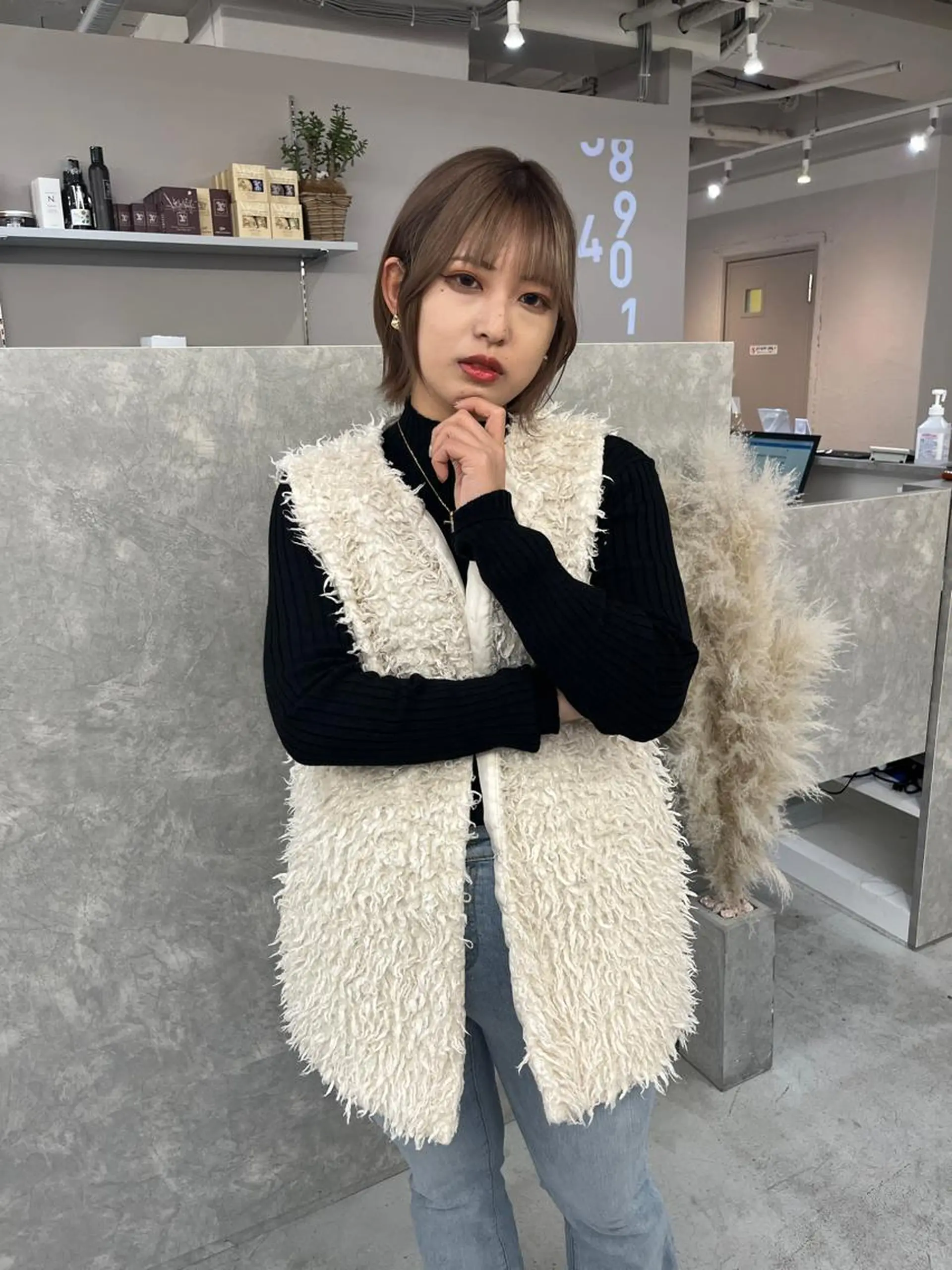 カラー グレージュ/透け感 カラー/透明感カラーのヘアスタイル