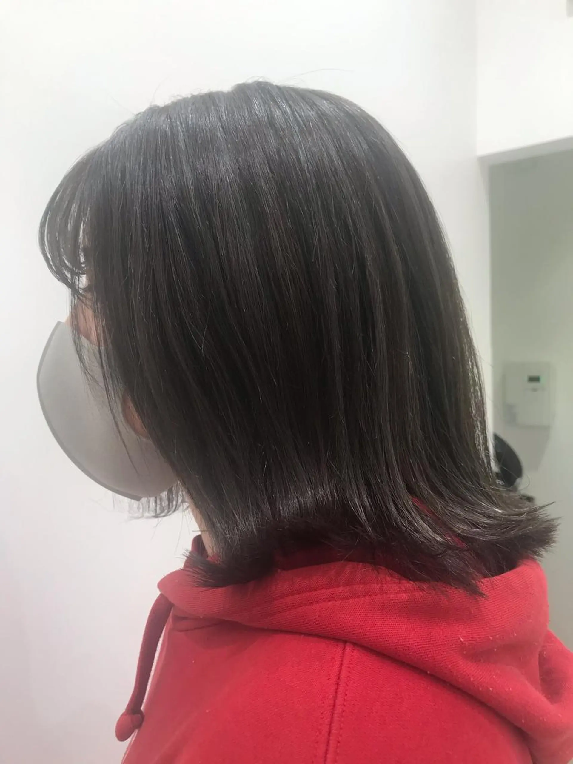 ミディアム カラー 木野田 萌のヘアスタイル