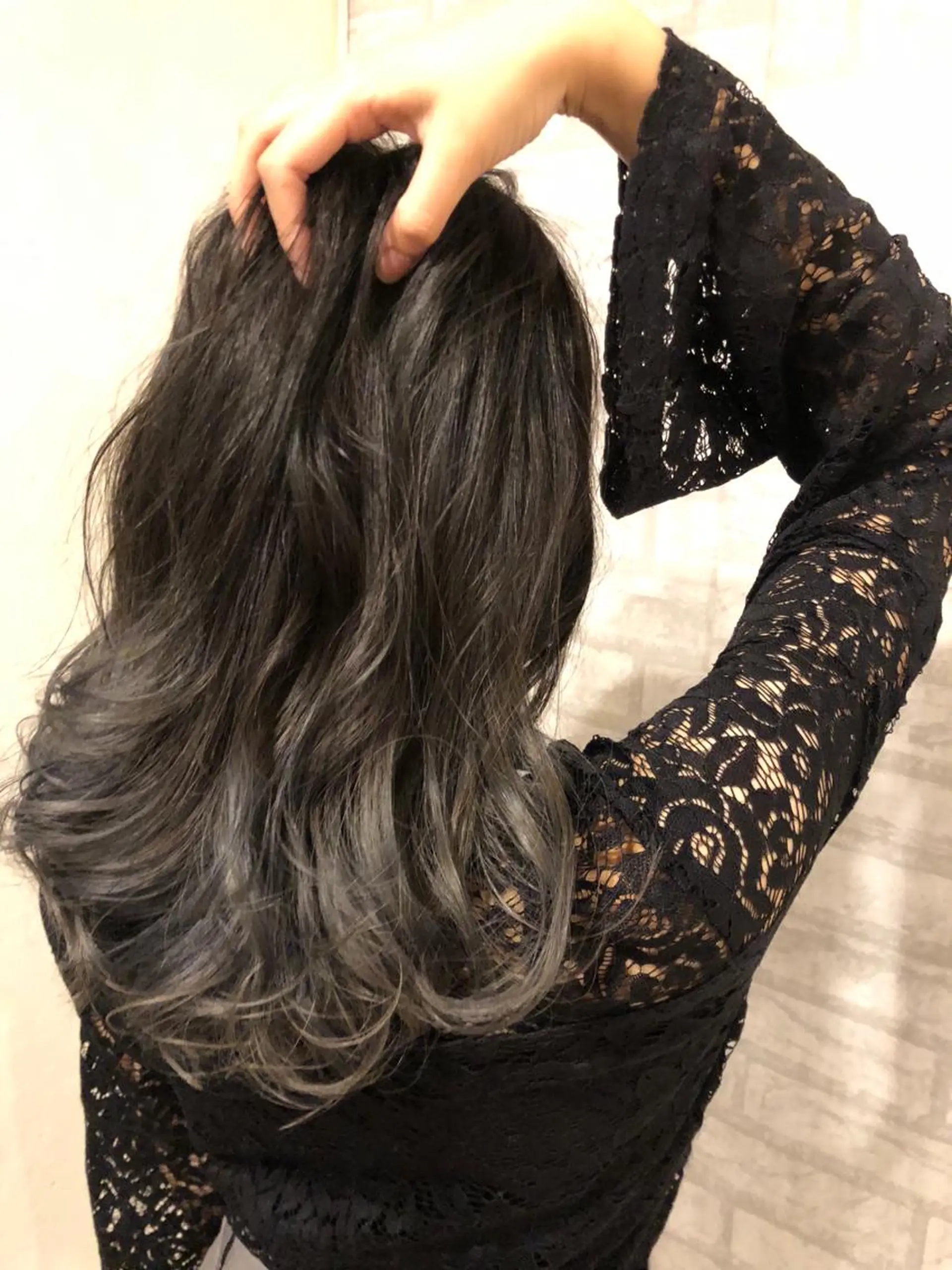 ミディアム カラー 透明感カラー ダークグレー ダークグレージュ グレージュ カット ヘアカラー トリートメント JILBLAN京都 ショート/ハイライトのヘアスタイル