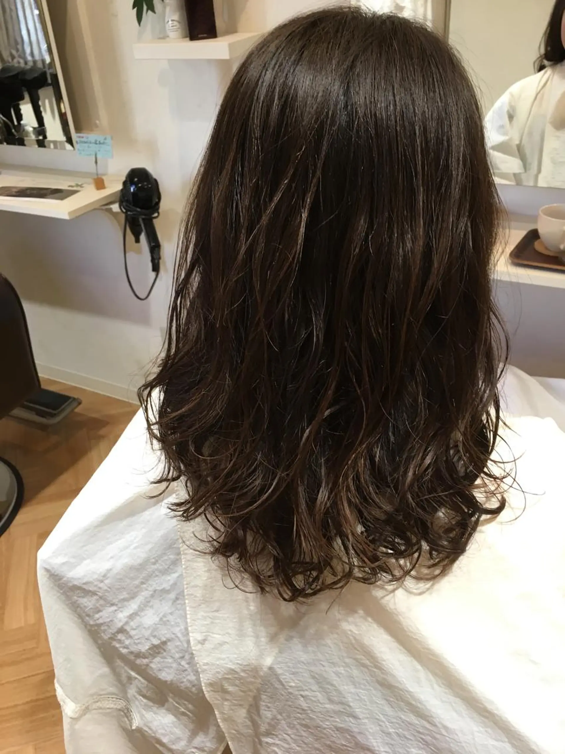 セミロング パーマ 長江 諒のヘアスタイル