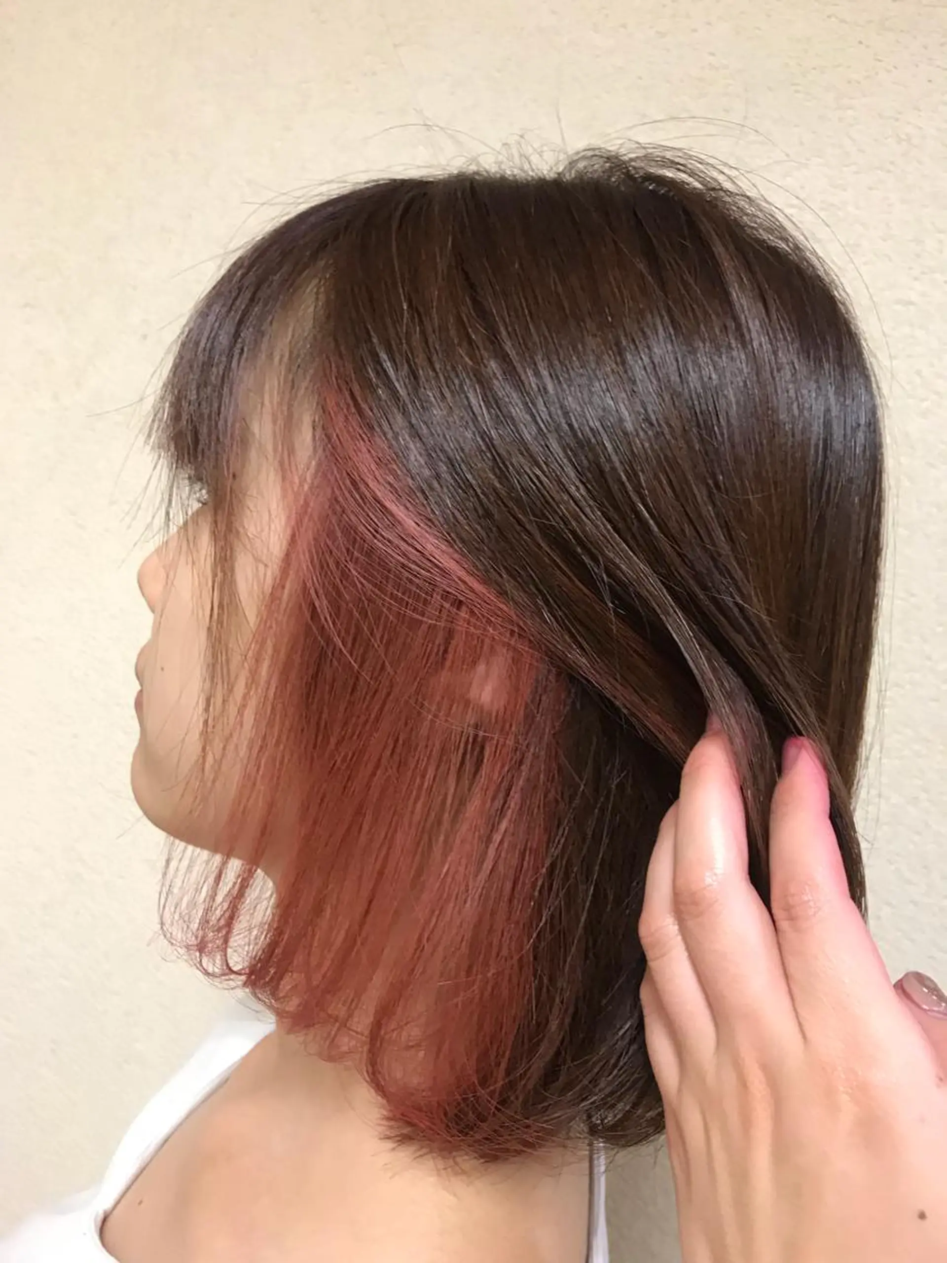 ミディアム カラー インナーカラー ピンクカラー ヘアカラー トリートメント 透明感カラー・ 髪質改善🩵イケダのヘアスタイル