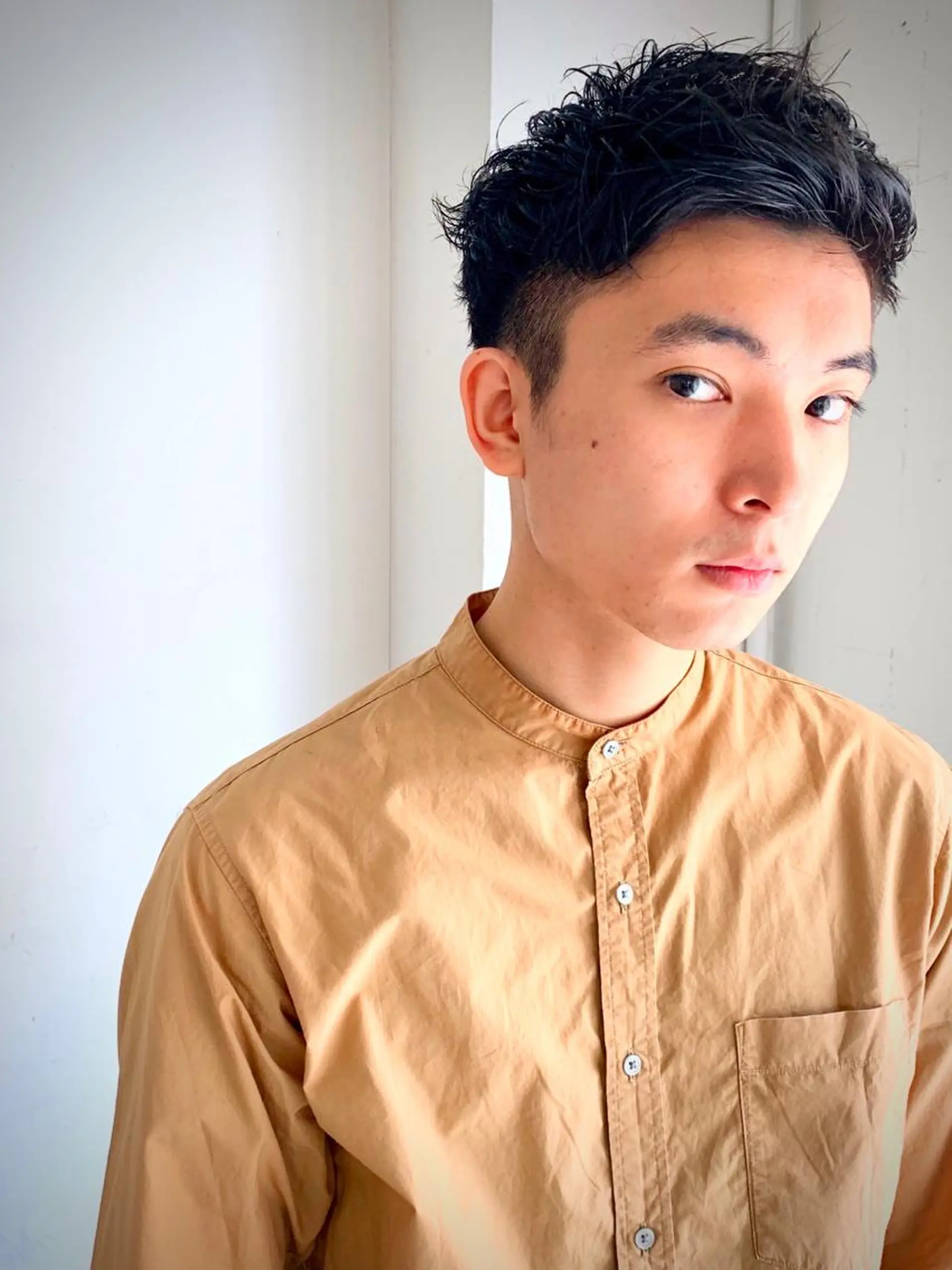 ショート カラー パーマ ヘアアレンジ メンズ パーソナルカラー合わ せたカラー🤍なつみのヘアスタイル