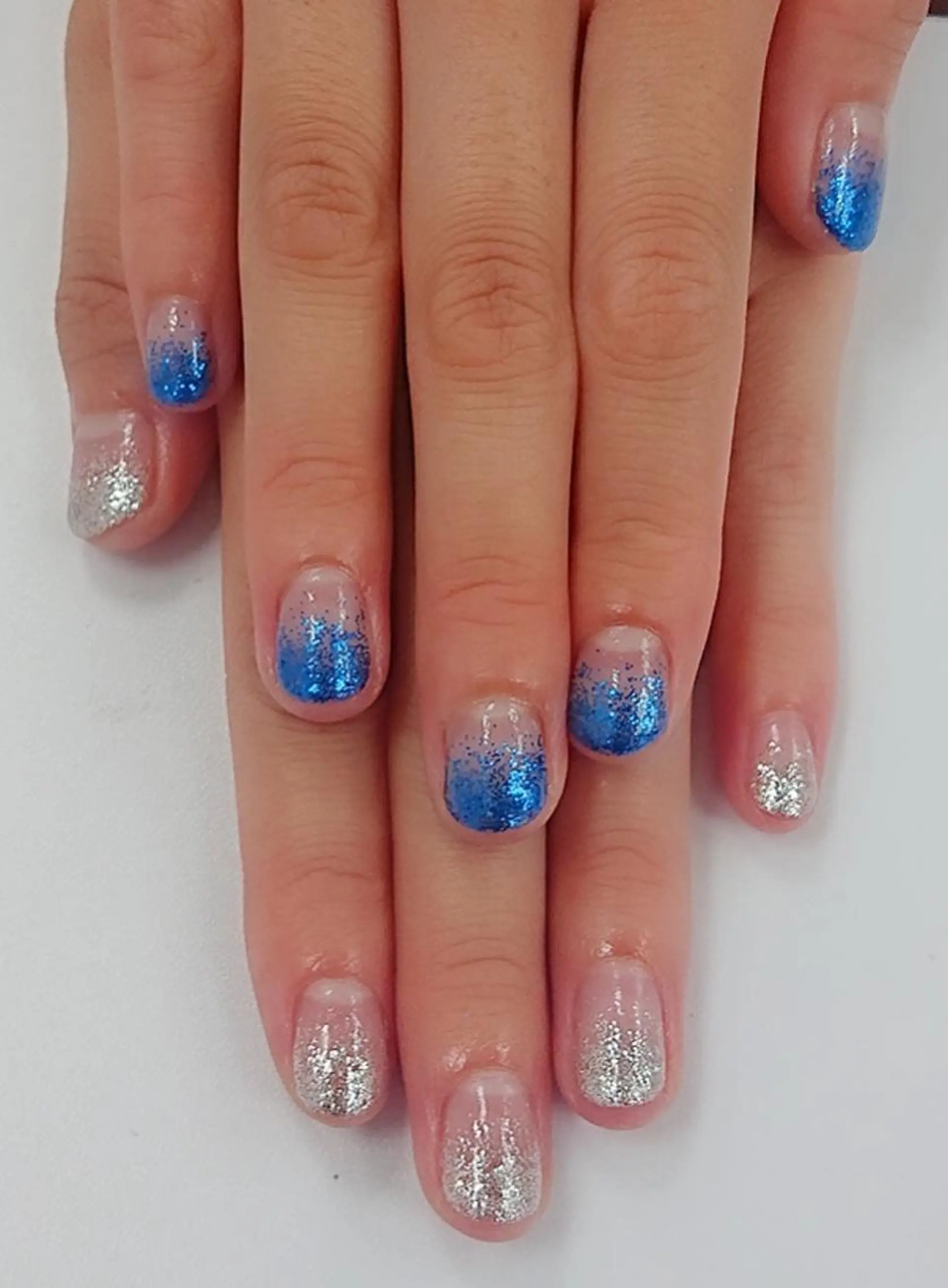 ネイル 🍒当日もOK🍒 𝑳𝑼𝑵𝑨花井のネイルデザイン