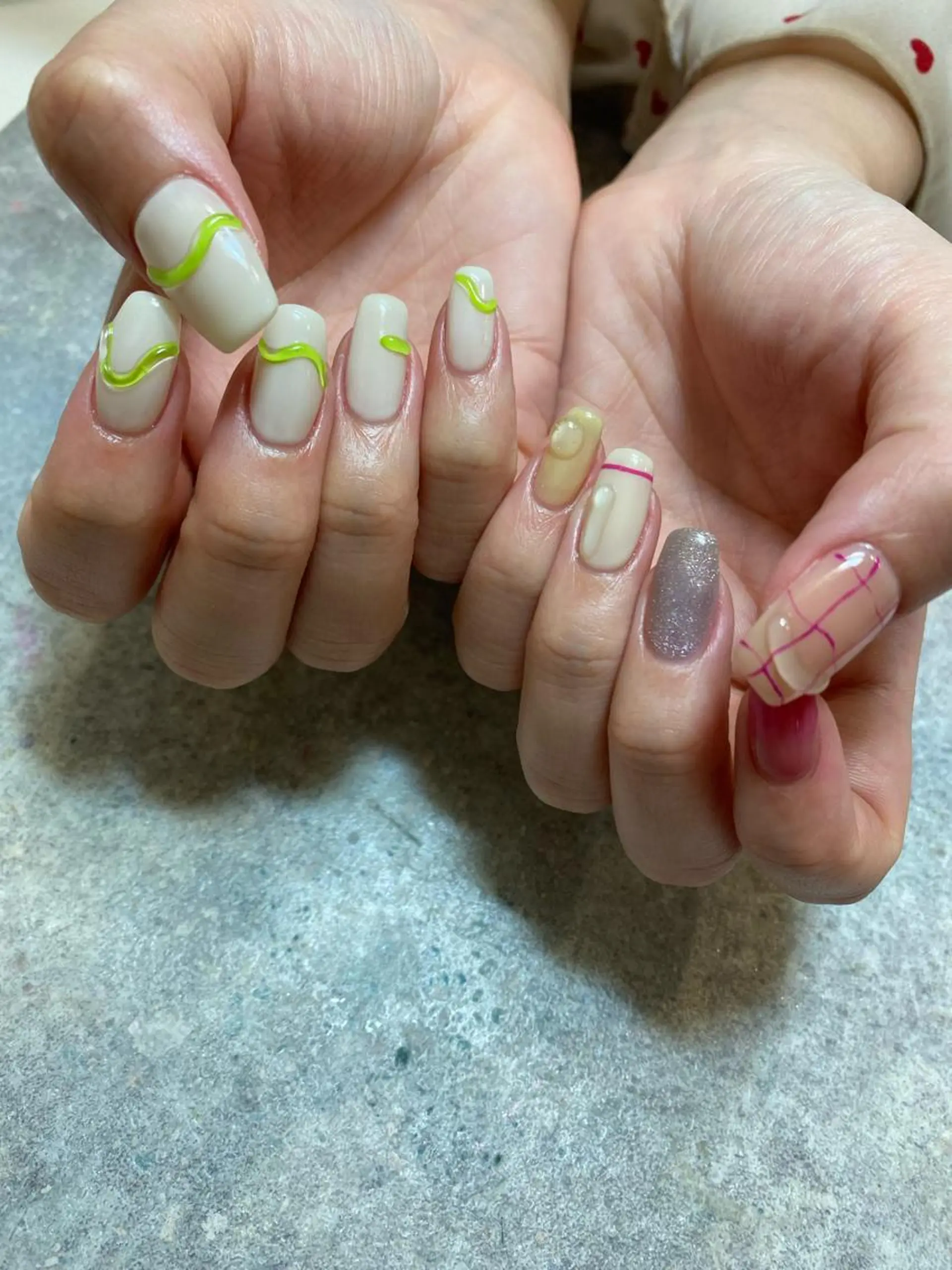 ネイル ハンドネイル 【LINON】 airiのネイルデザイン