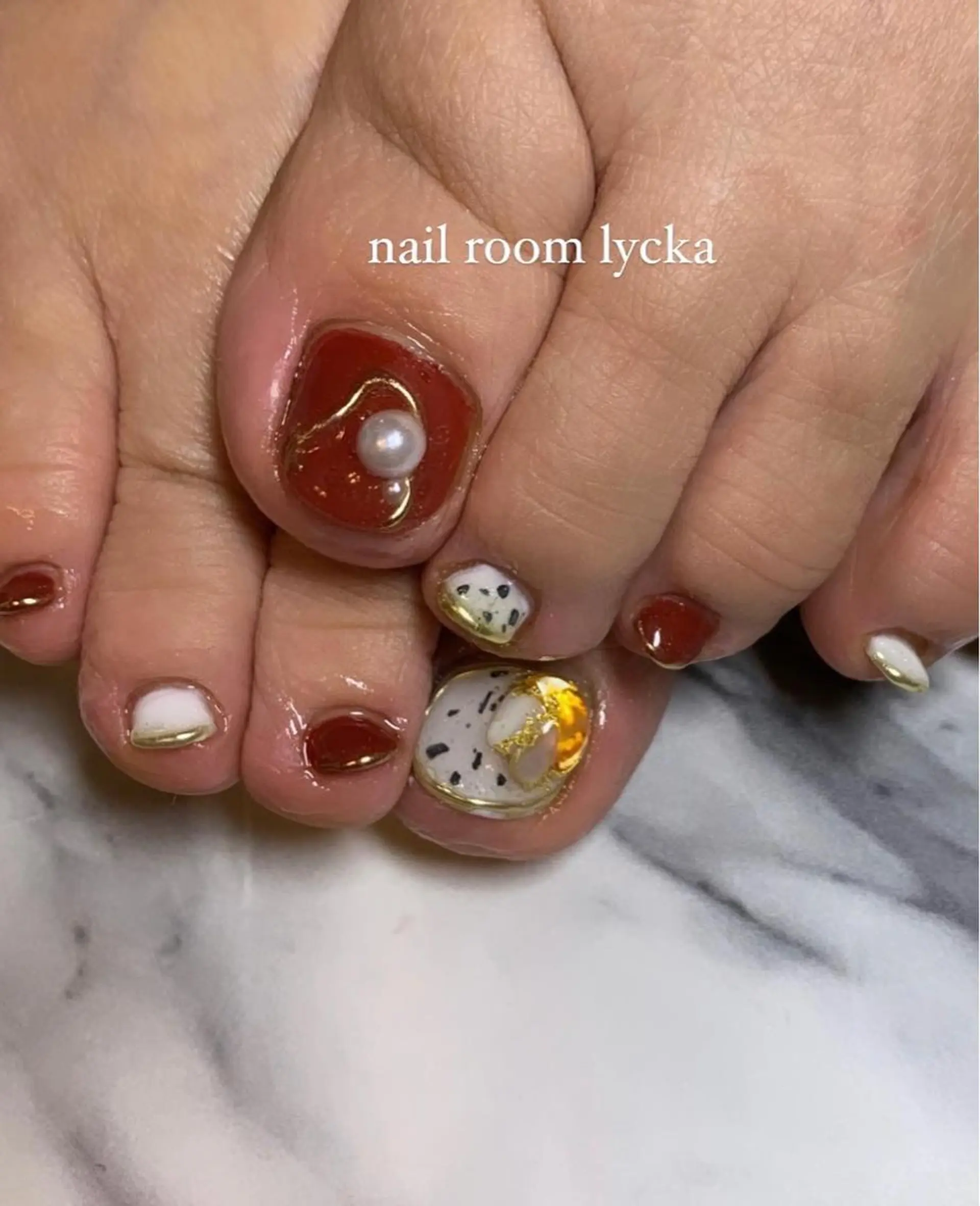 ネイル ﾈｲﾙﾙｰﾑﾘｯｶ 𝐦𝐚𝐲𝐮のネイルデザイン