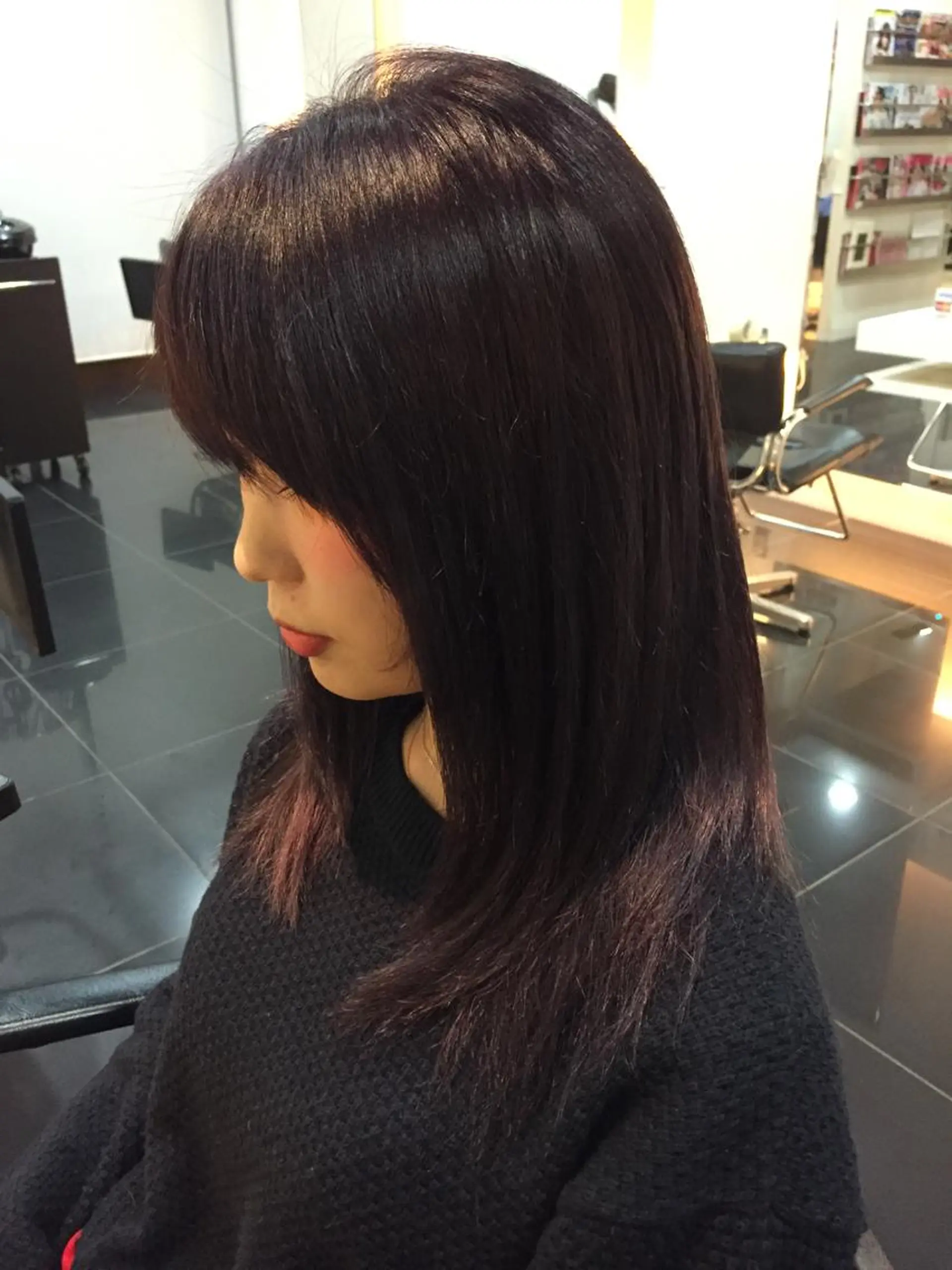 ロング カラー 関口 友行のヘアスタイル