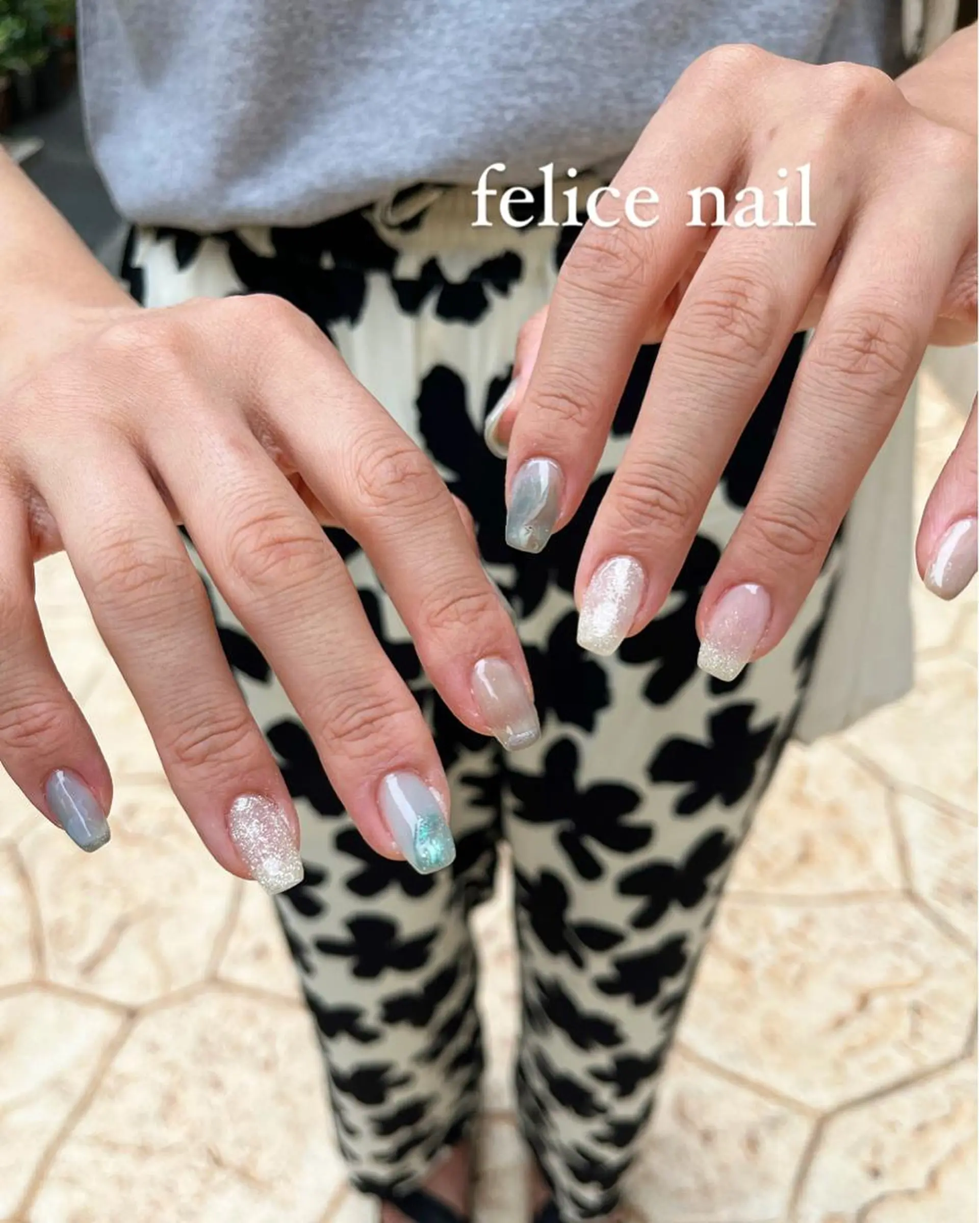 ネイル ジェルネイル 氷ネイル・うるうるネイル マグネットネイル ニュアンスネイル 夏ネイル felice nailのネイルデザイン