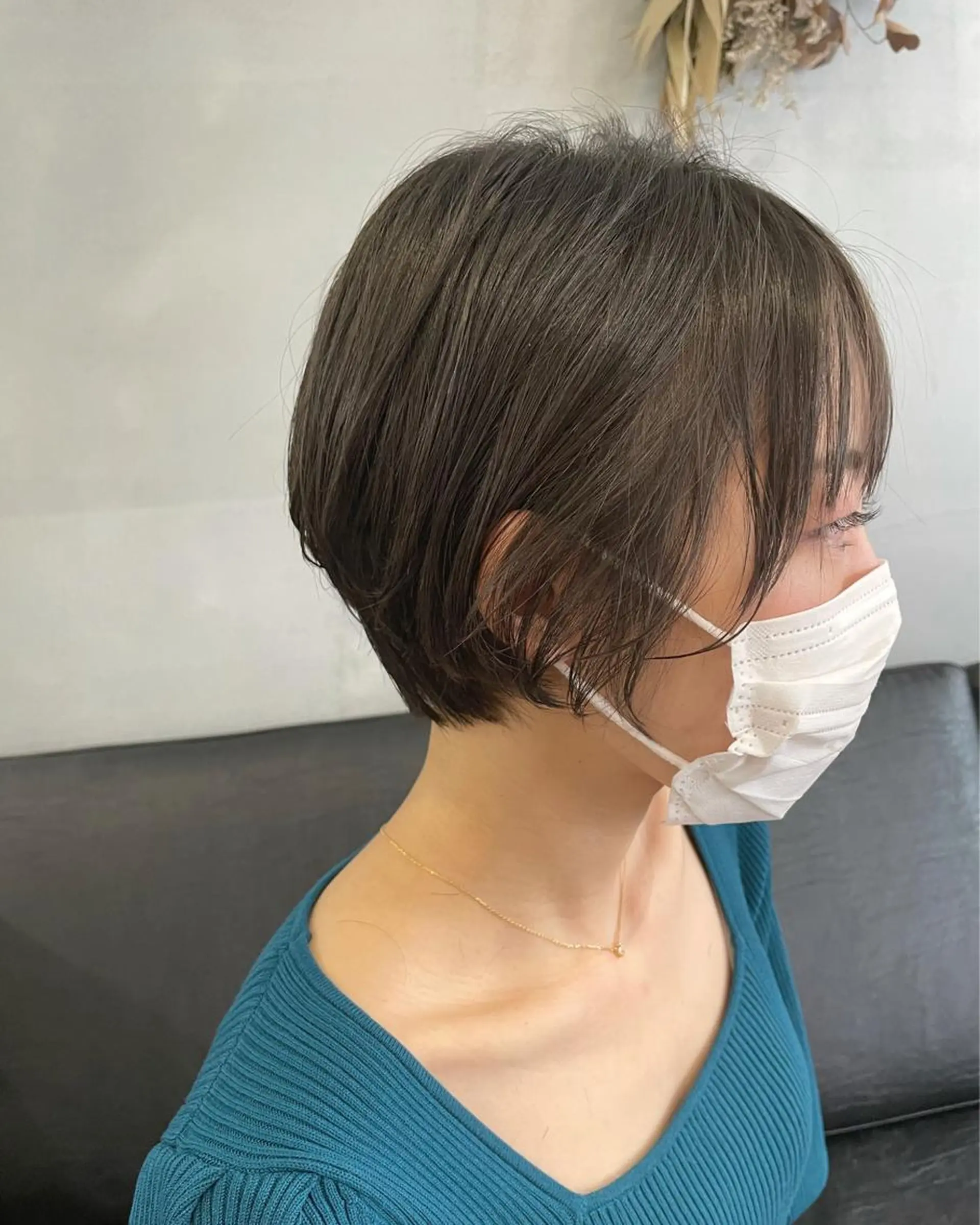 ショート 暖色カラー🍊 ボブ🌿顔周りcutのヘアスタイル