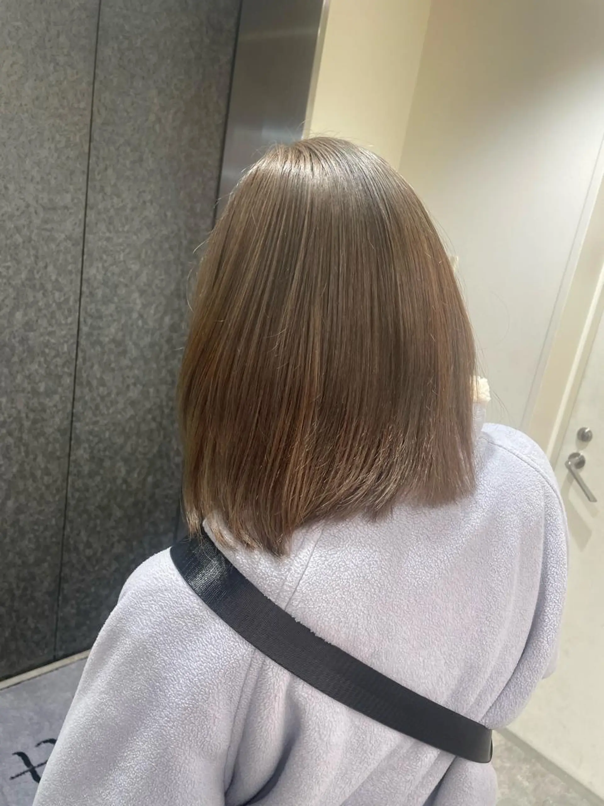 セミロング ヘアカラー ♡透明感/艶カラー/ M a I ♡のヘアスタイル