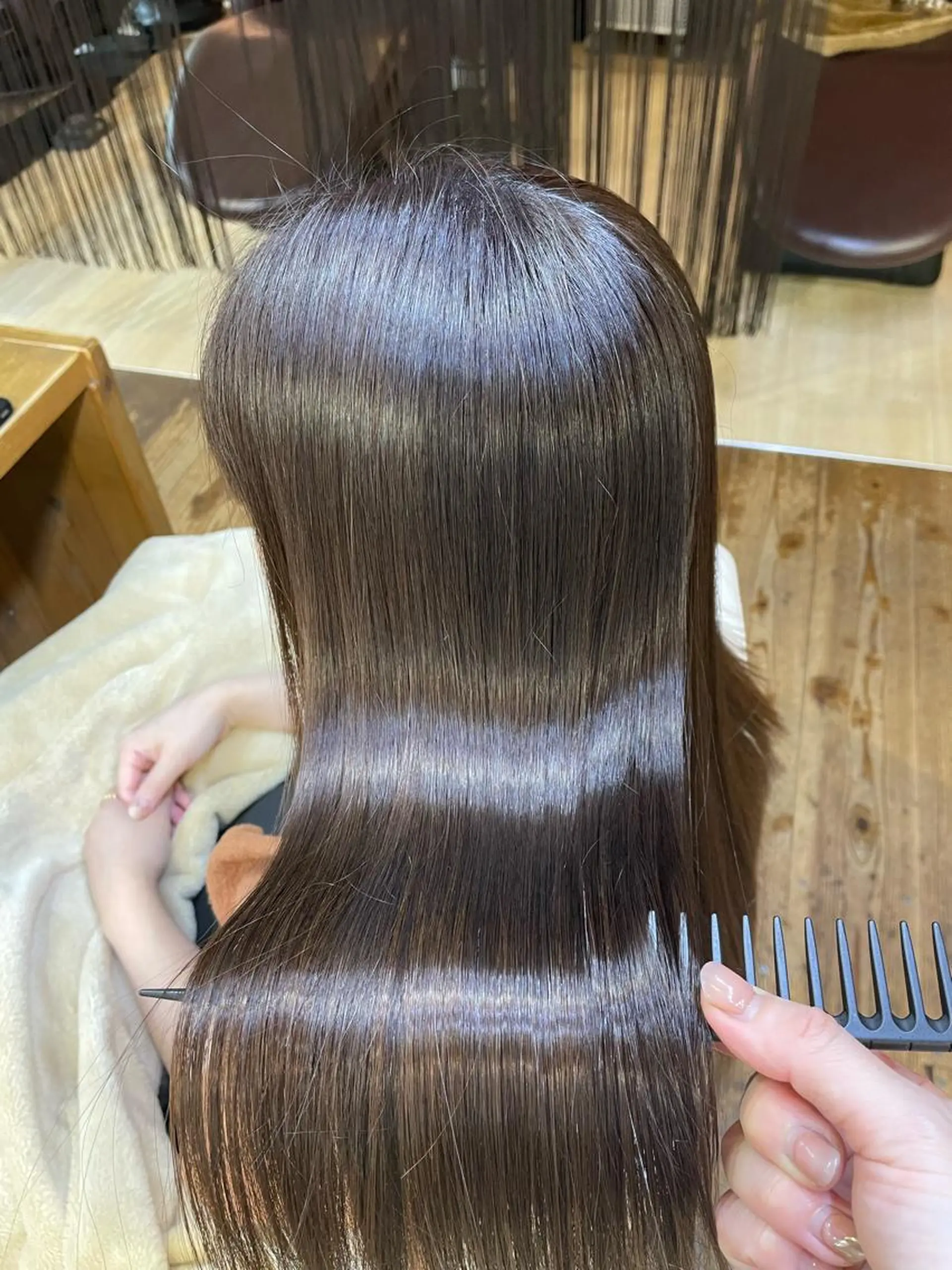 セミロング 髪質改善 縮毛矯正 山木 裕子のヘアスタイル